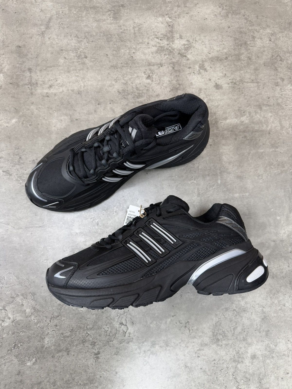 Adidas Adidas Adistar XLG 2.0 Black/Silver Sneakers Size US 11 Size US 11 / EU 44 - 1 Thumbnail
