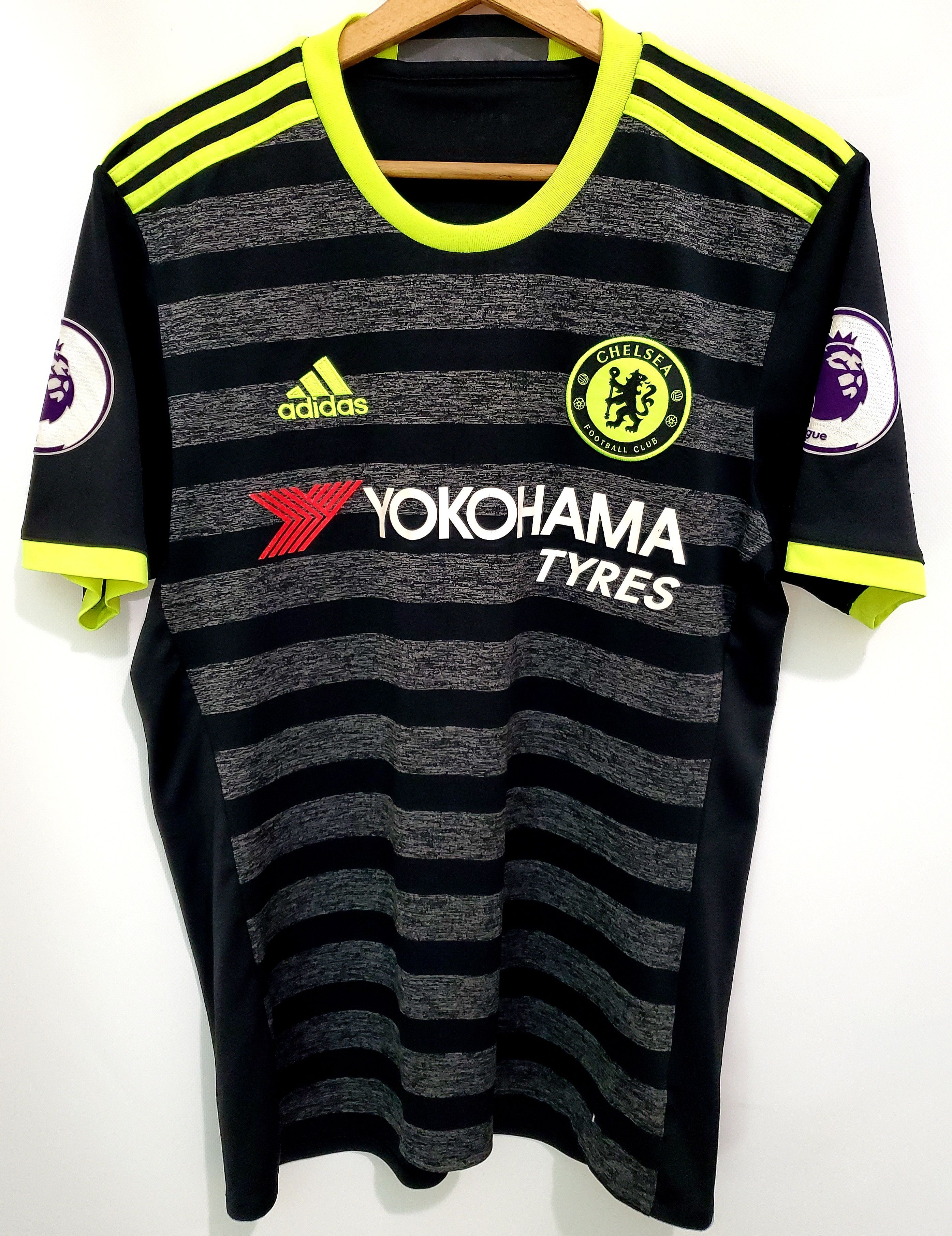 Adidas × Chelsea Soccer CHELSEA 2016-17 AWAY soccer jersey size M Size US M / EU 48-50 / 2 - 1 Thumbnail