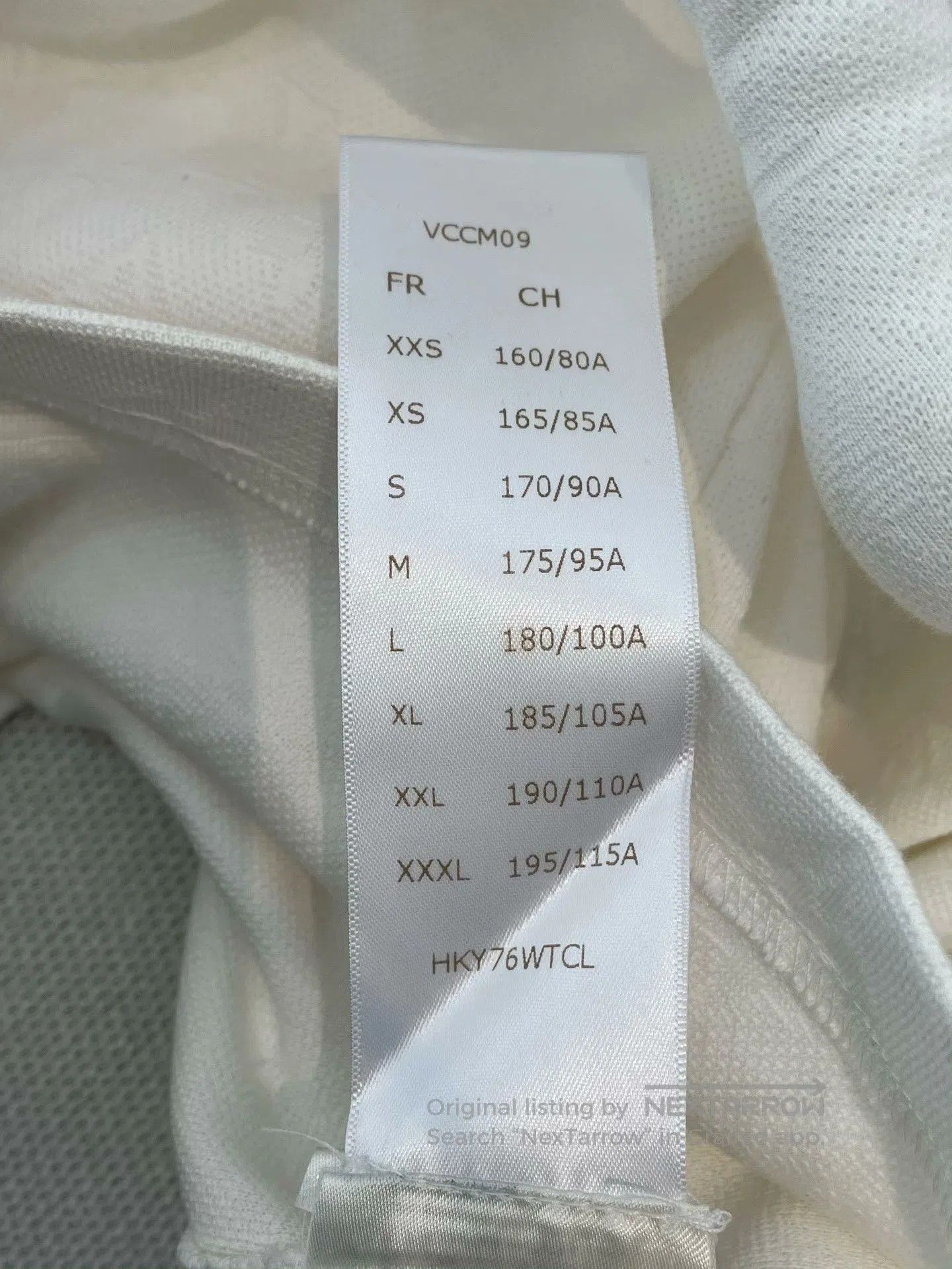 Louis Vuitton LV White Logo T-Shirt with Monkey Doll. Size US M / EU 48-50 / 2 - 6 Thumbnail