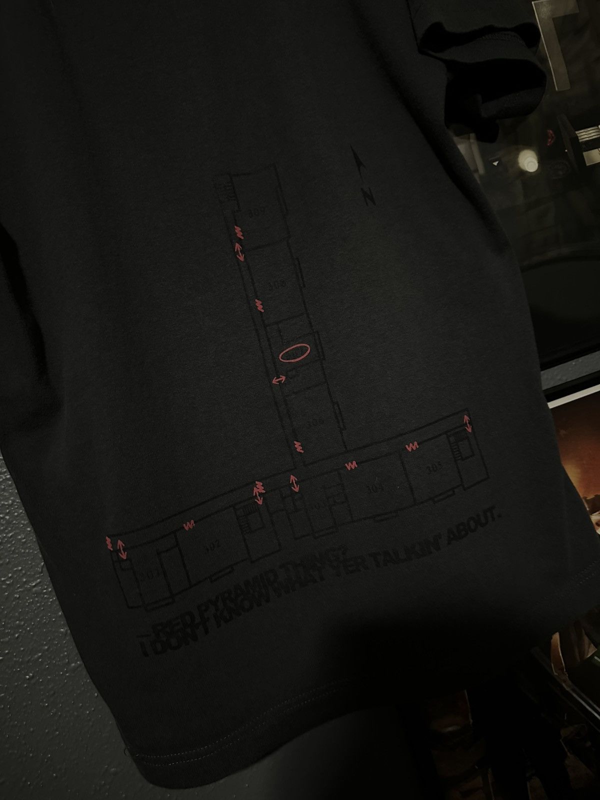 Vintage Rare 2013 Gecco Silent Hill 2 – Red Pyramid Thing Tee Size US S / EU 44-46 / 1 - 3 Thumbnail