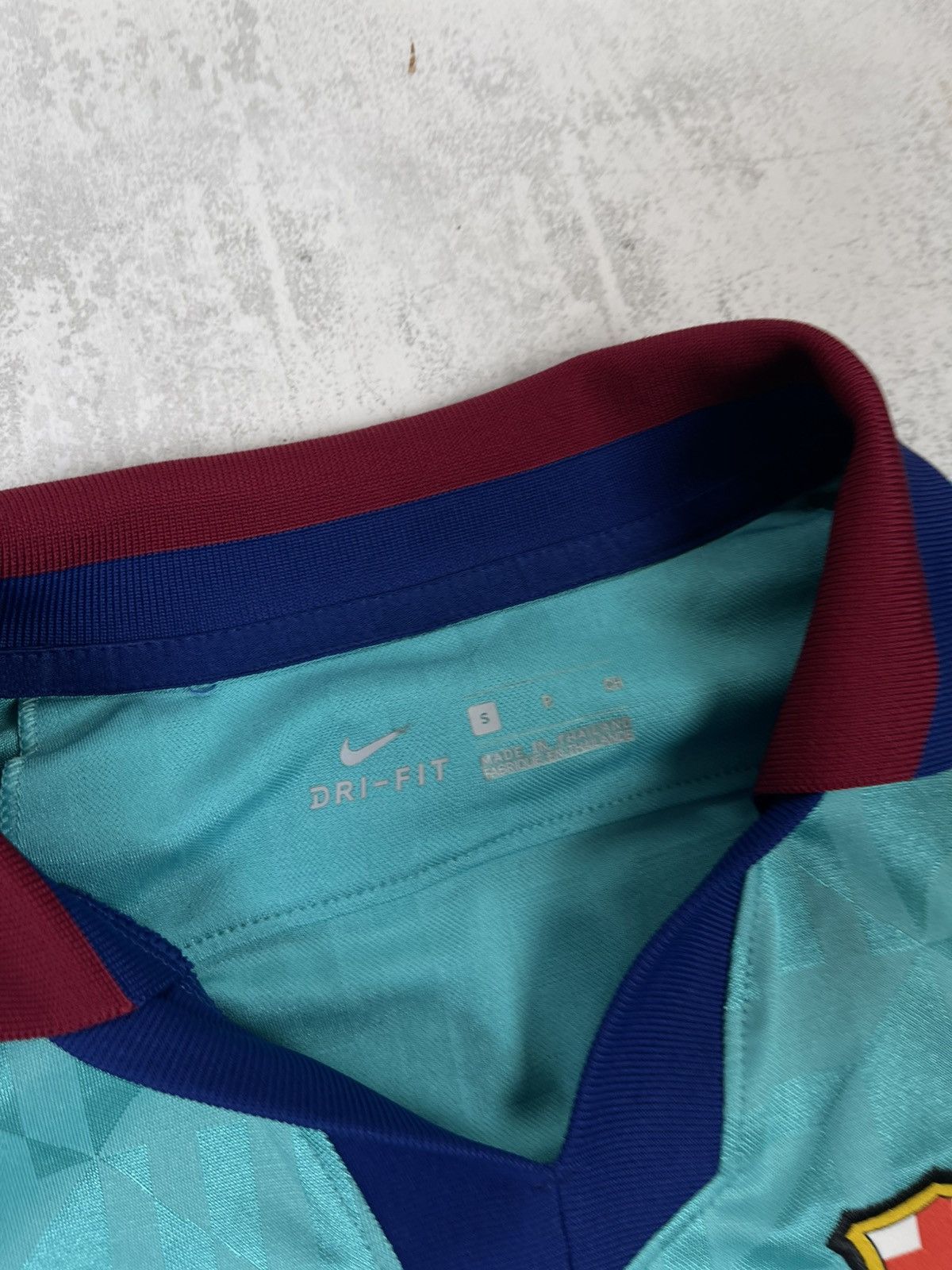 Nike Retro 2019/20 FC Barcelona Third Kit - Iconic 90s Vibes Size US S / EU 44-46 / 1 - 8 Thumbnail