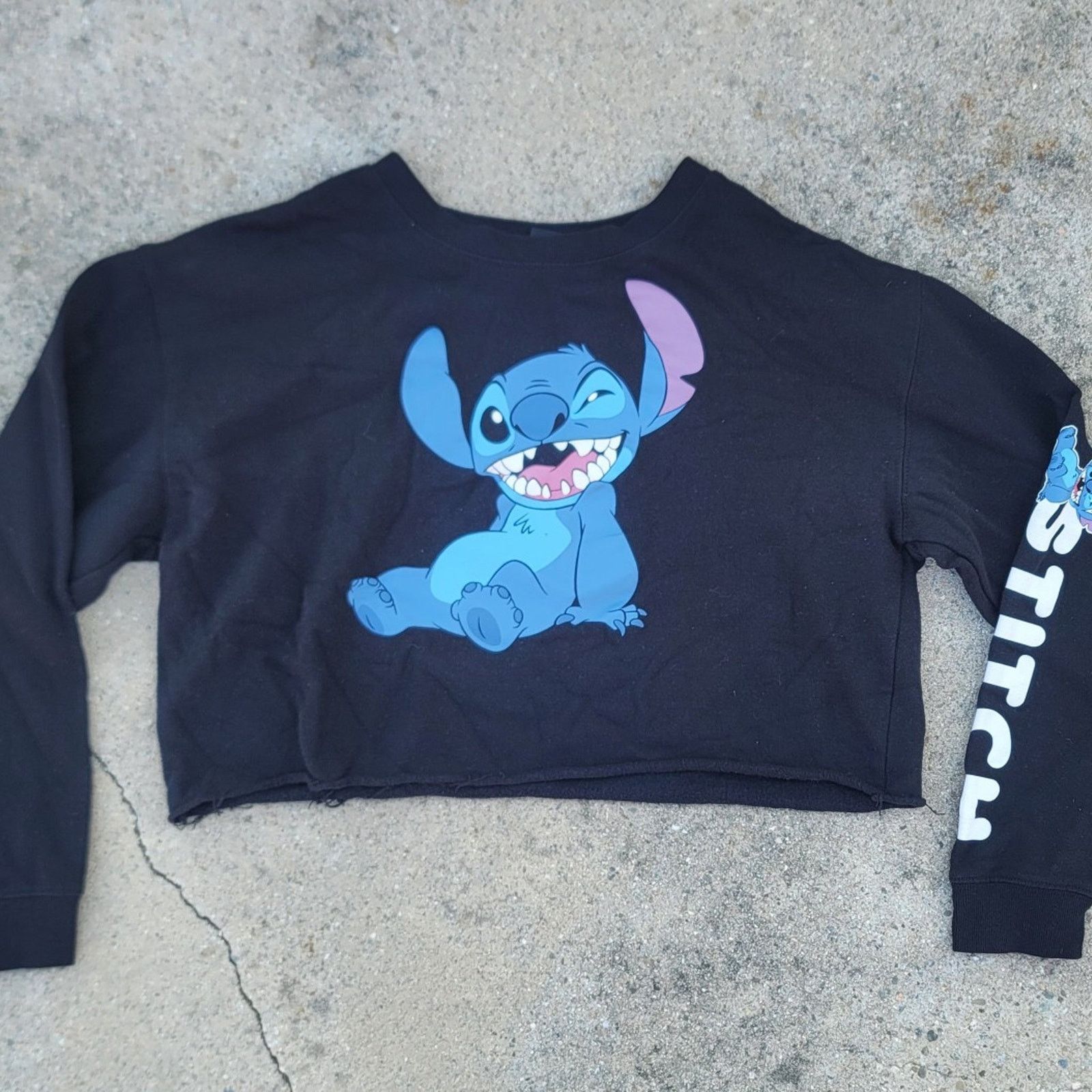 Disney Disney Lilo & Stitch Cropped Sweatshirt Size L / US 10 / IT 46 - 2 Thumbnail
