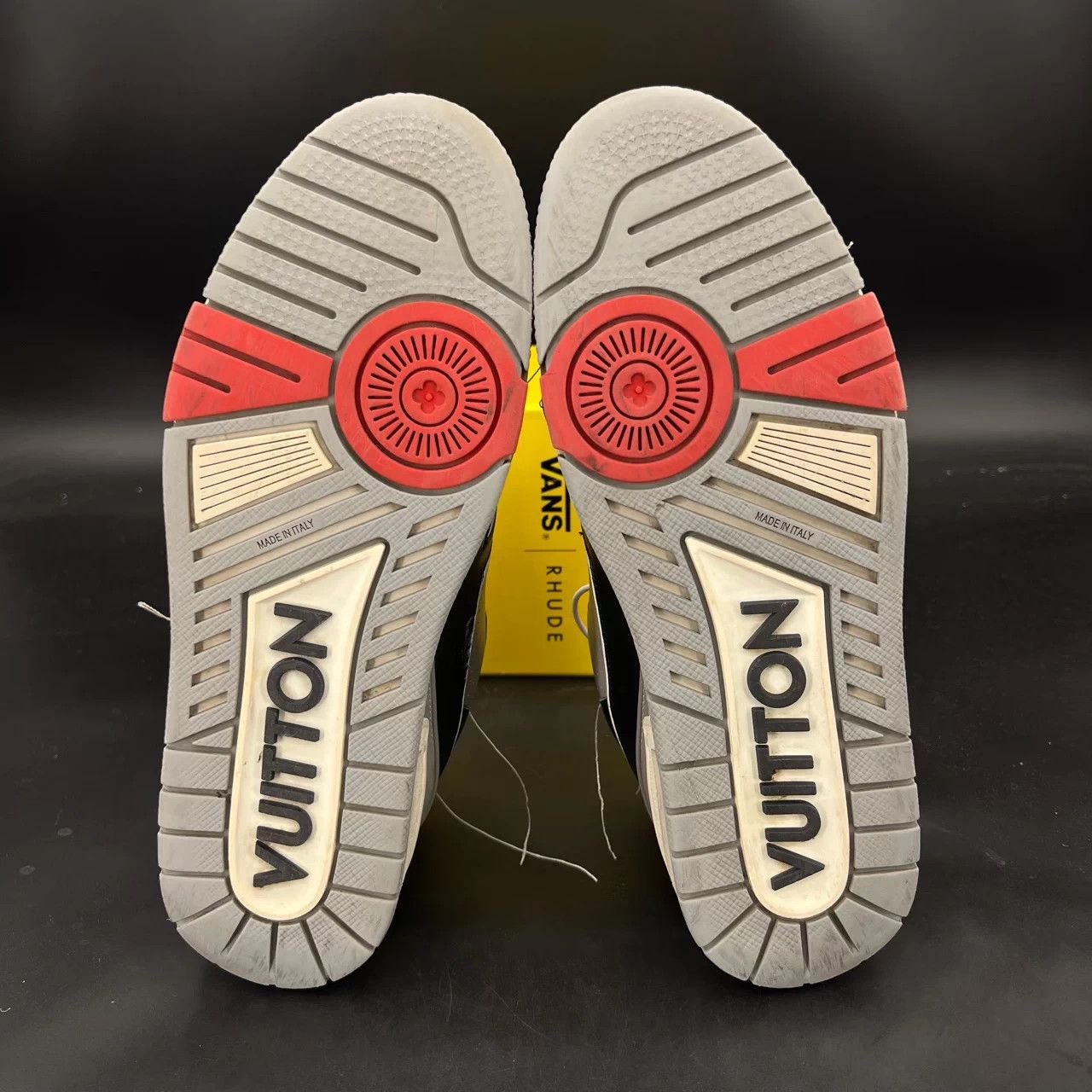 Louis Vuitton LV Trainer SS Yellow Red US8 CH6355 Size US 8 / EU 41 - 7 Thumbnail