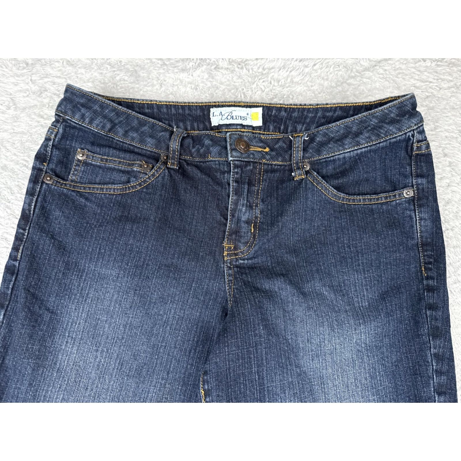 Vintage VINTAGE LA Blues Melrose Jeans Women 8 Blue Bootcut Denim Mid Rise 30x31 Blue Jeans Womens Mid Rise Bootcut 30 31 United States Size 30" / US 8 / IT 44 - 4 Thumbnail