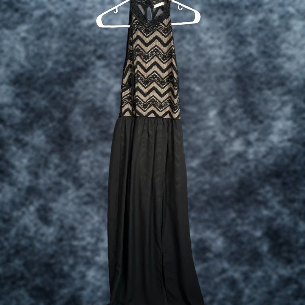 Olive VINTAGE Olive Tree Maxi Dress Black Sleeveless Fit & Flare Women Medium Zigzag Lace Detail Size M / US 6-8 / IT 42-44 - 1 Thumbnail