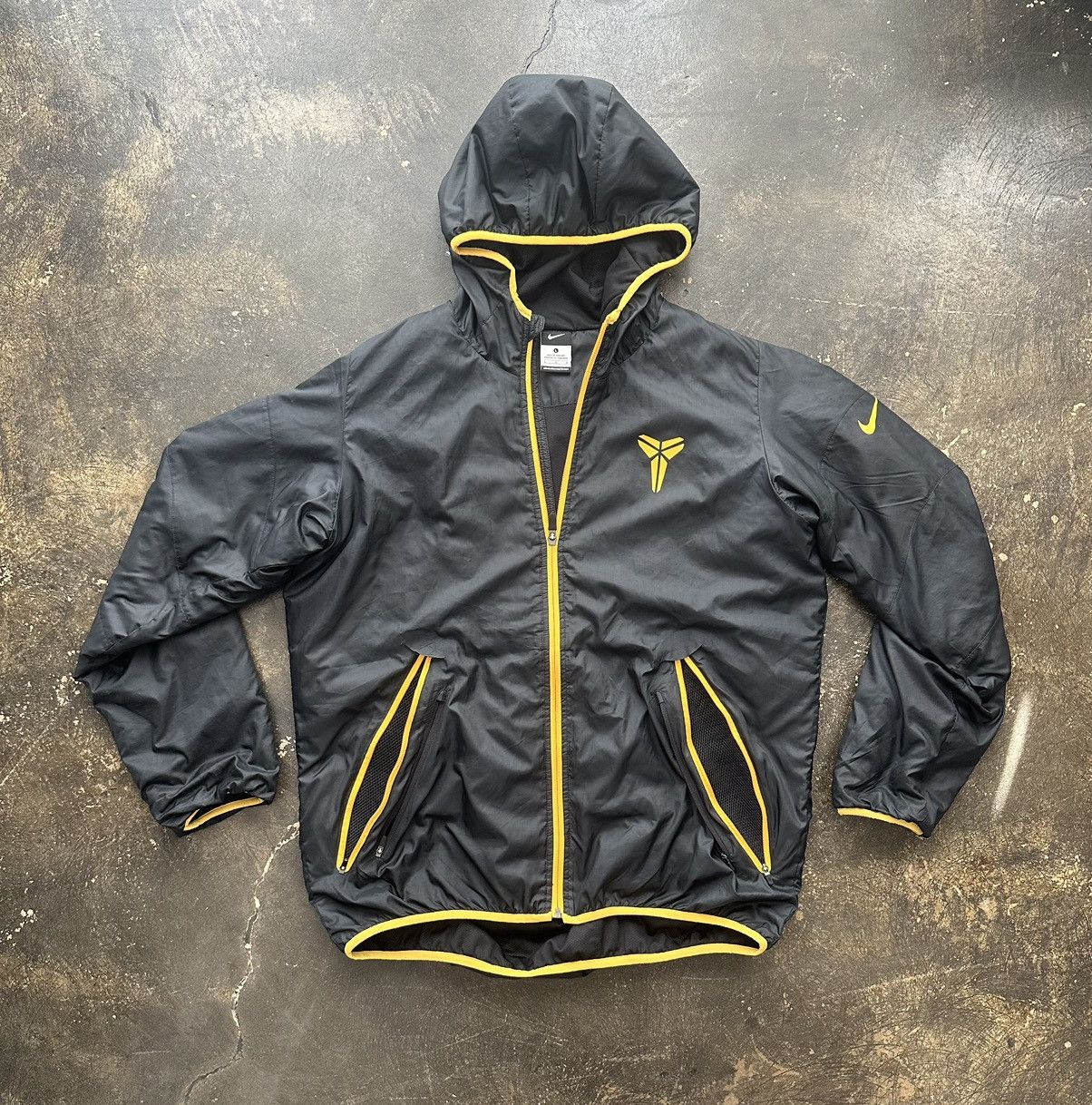 Nike NIKE KOBE BRYANT MAMBULA HYPERMESH JACKET | Grailed