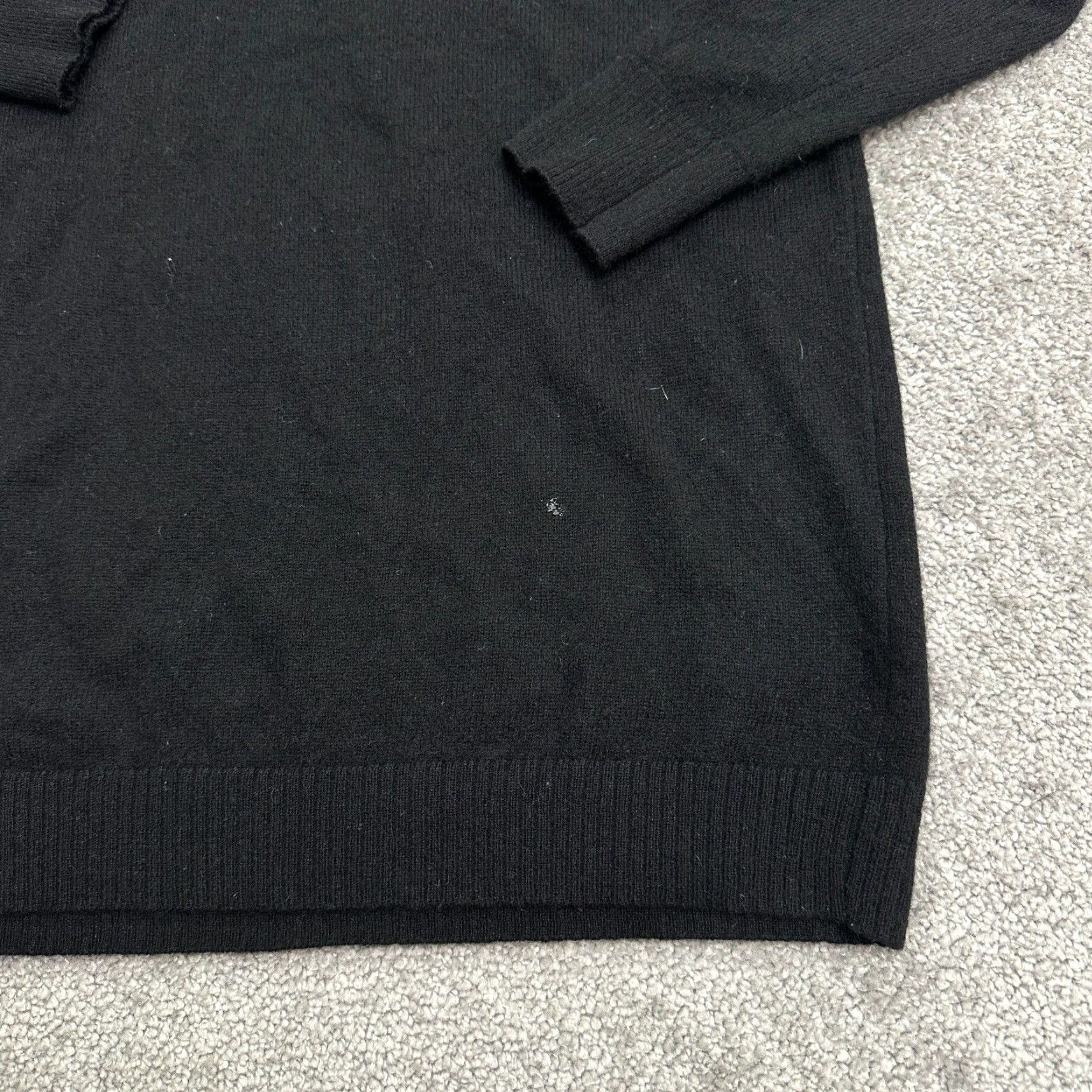 AQUA VINTAGE not applicable – Aqua Cashmere Sweater Women XS Black Skull Crew Neck Knit Pullover Casual Womens XS Black Skull Logo Punk Retro 90s Theme Size XS / US 0-2 / IT 36-38 - 5 Thumbnail