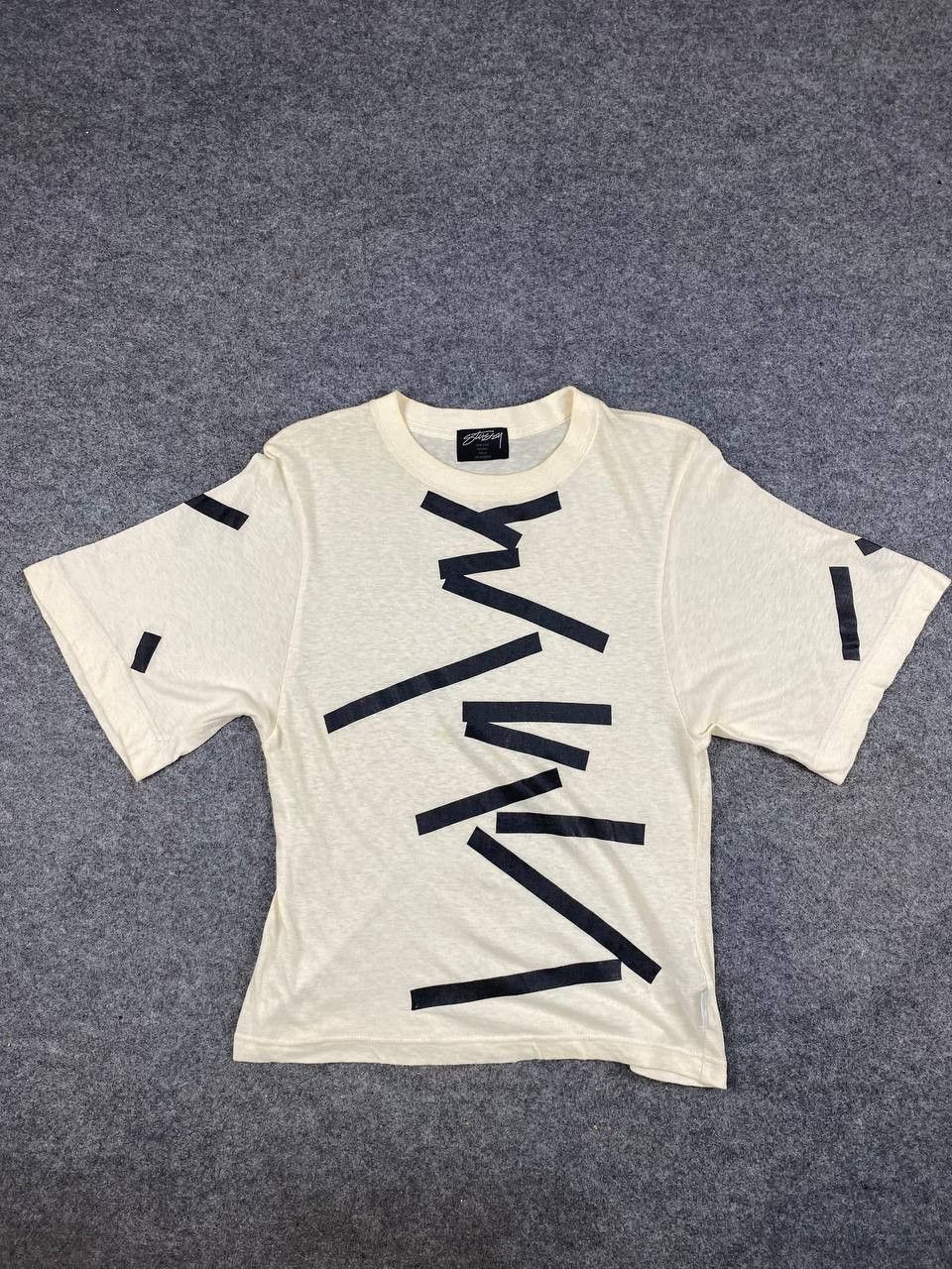 stussy baggy tee very nice design made in japan