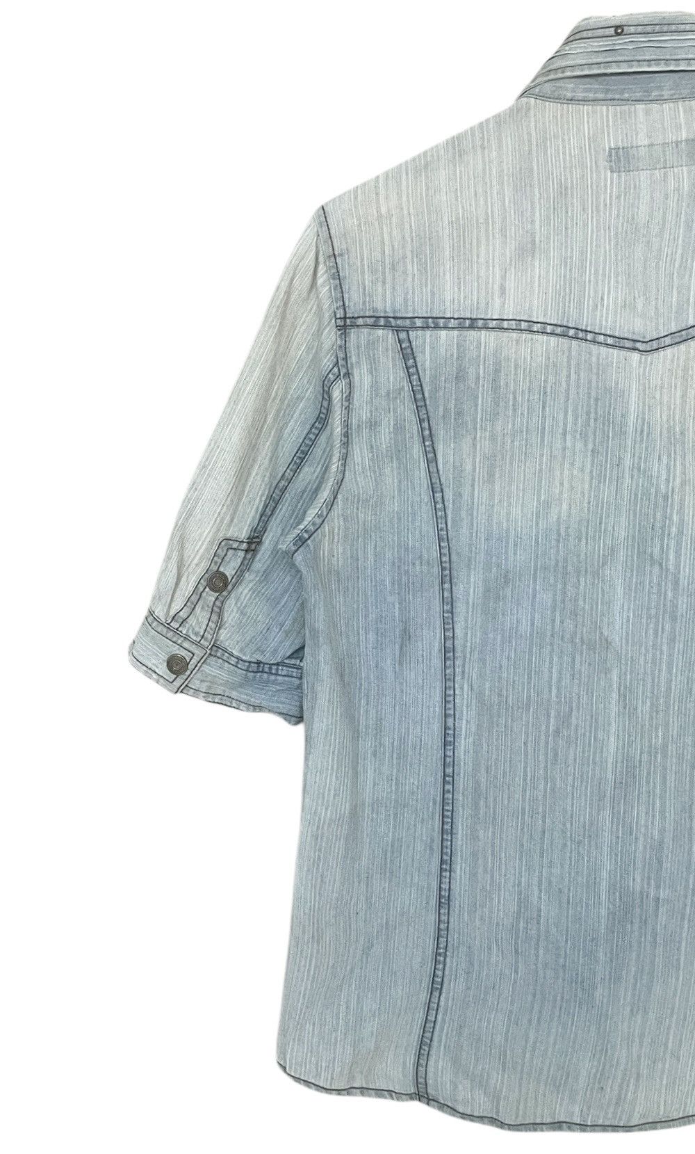 In The Attic × Japanese Brand Vintage Japanese Brand In the Attic Denim Shirt 2000s Size US M / EU 48-50 / 2 - 5 Thumbnail
