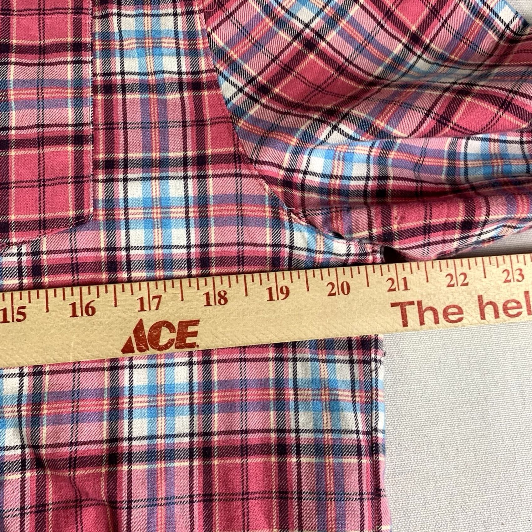 Disney VINTAGE Cakeworthy Disney Plaid Shirt Womens Medium Pink Button-Up Long Sleeve Cotton Flannel Disney Princess Outdoor Regular Womens Theme 90s Size M / US 6-8 / IT 42-44 - 6 Thumbnail
