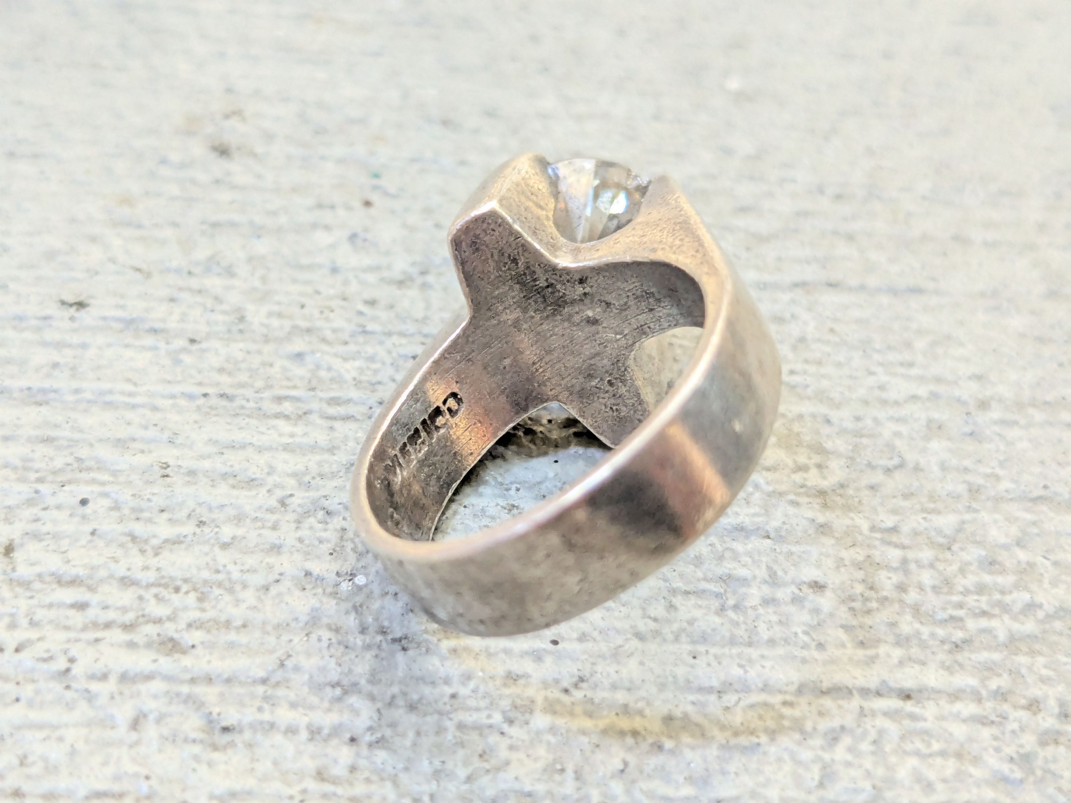 Jewelry Vintage Sterling Silver Ring CZ 7.5 Modern Avant Garde Size ONE SIZE - 7 Thumbnail