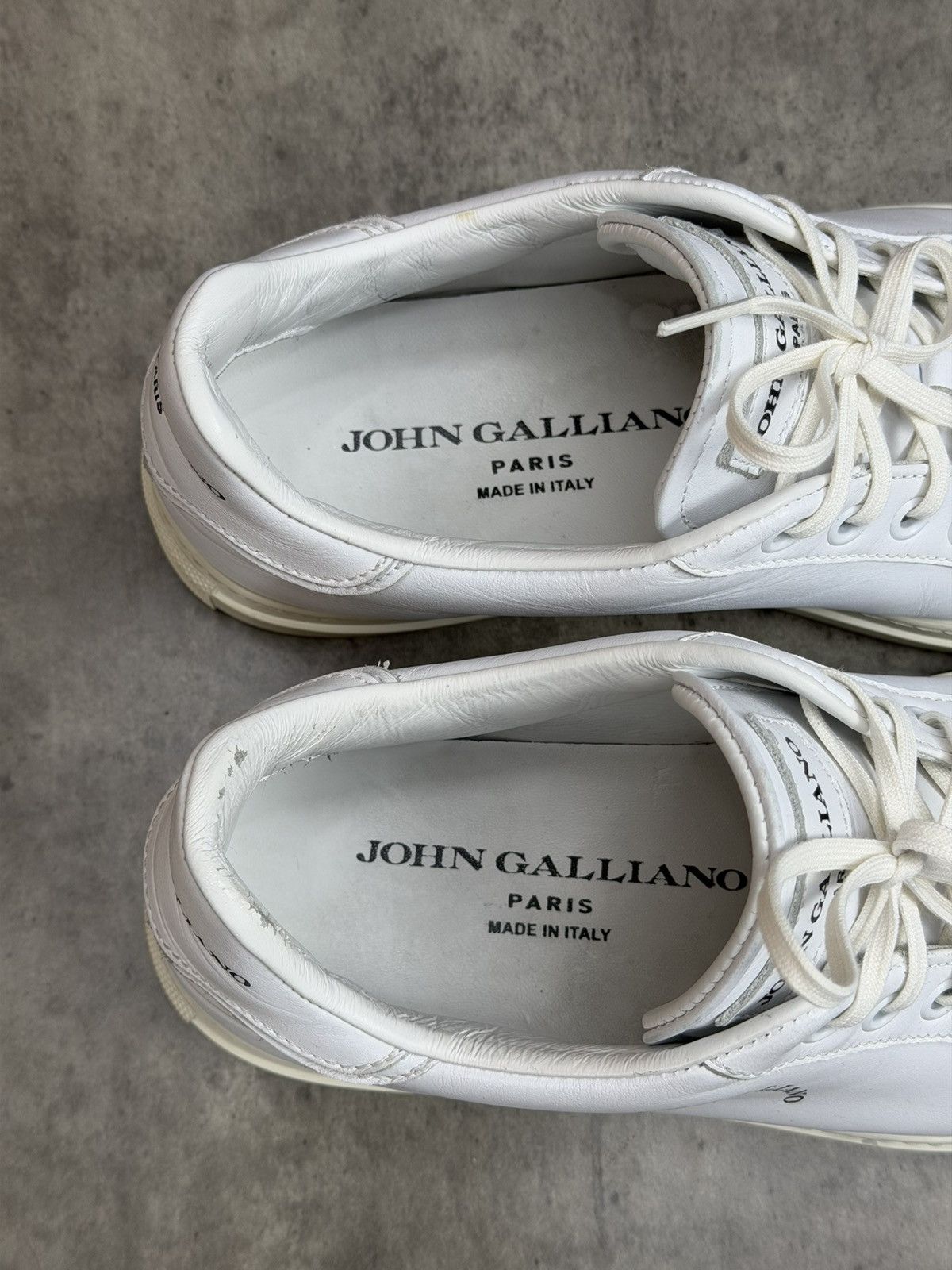 John Galliano John Galliano Paris White Leather Sneakers Size 38 Size US 8 / IT 38 - 11 Thumbnail