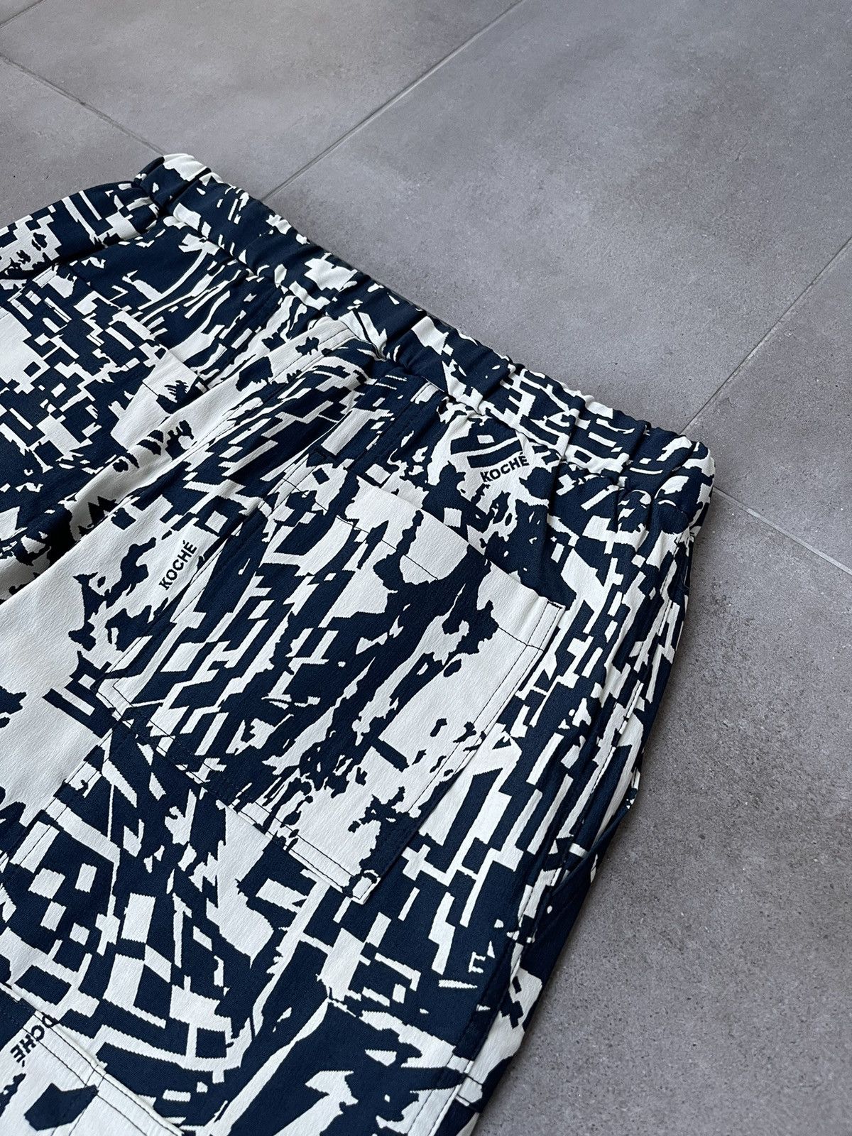 Other !DS! SS23 Koche Abstract White Blue Cargo Pants Size US 32 / EU 48 - 13 Thumbnail
