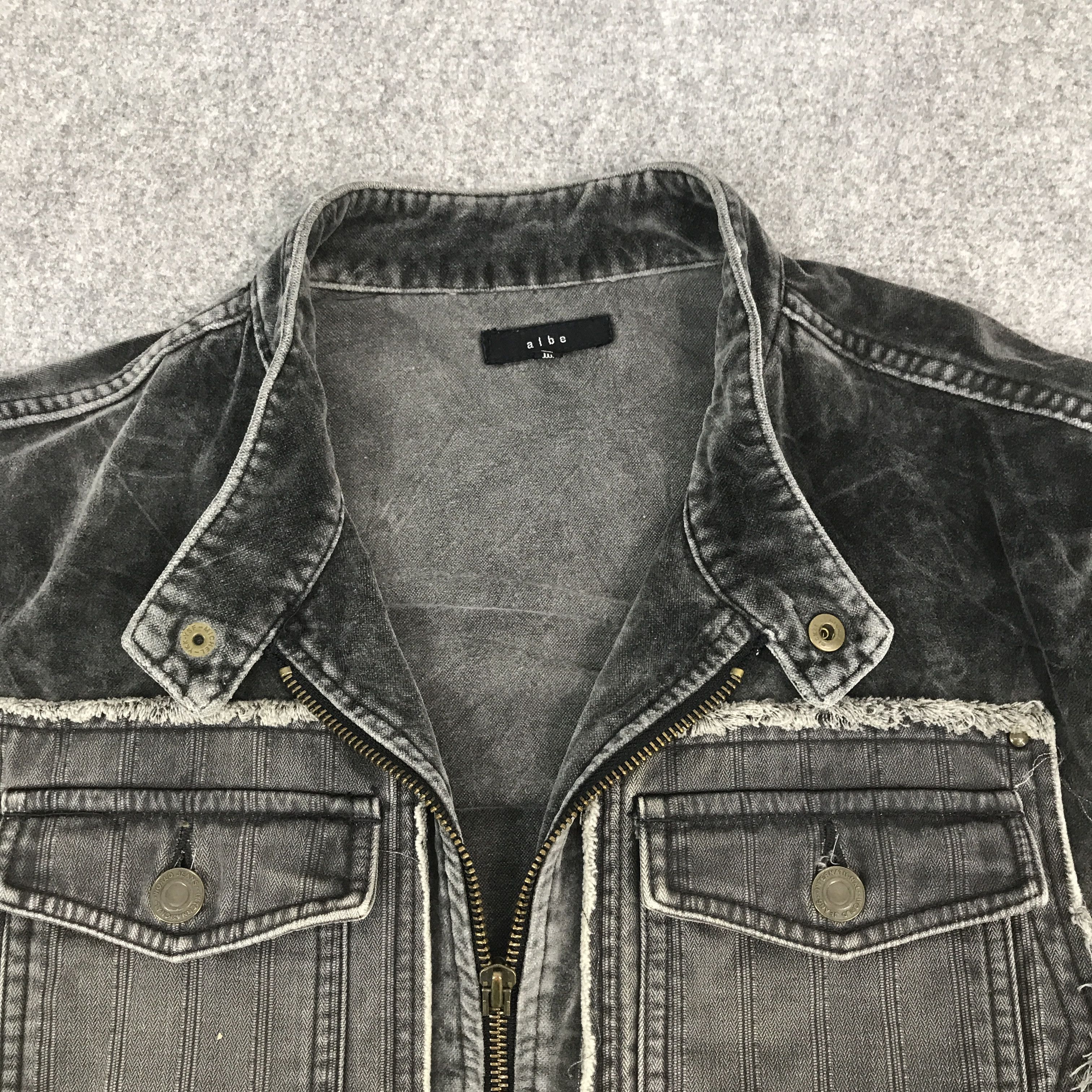 Japanese Brand Rare Japan albe black faded style jacket zipper jacket Size US L / EU 52-54 / 3 - 8 Thumbnail
