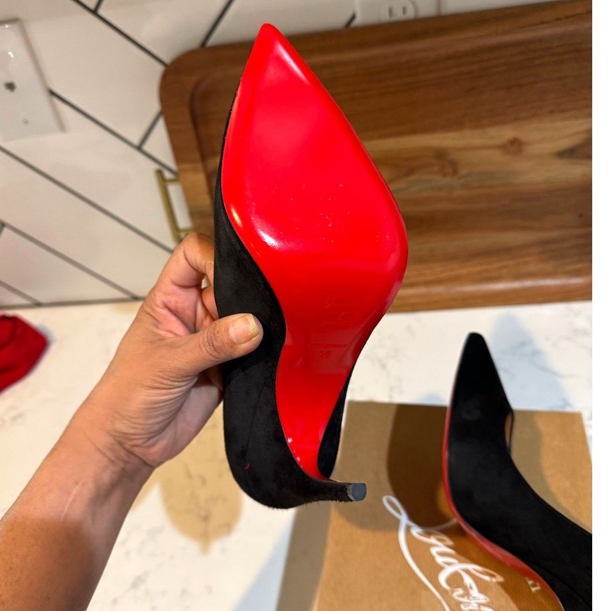 Christian Louboutin Christian Louboutin Alminette black suede 100MM pump Size US 7.5 / IT 37.5 - 7 Thumbnail