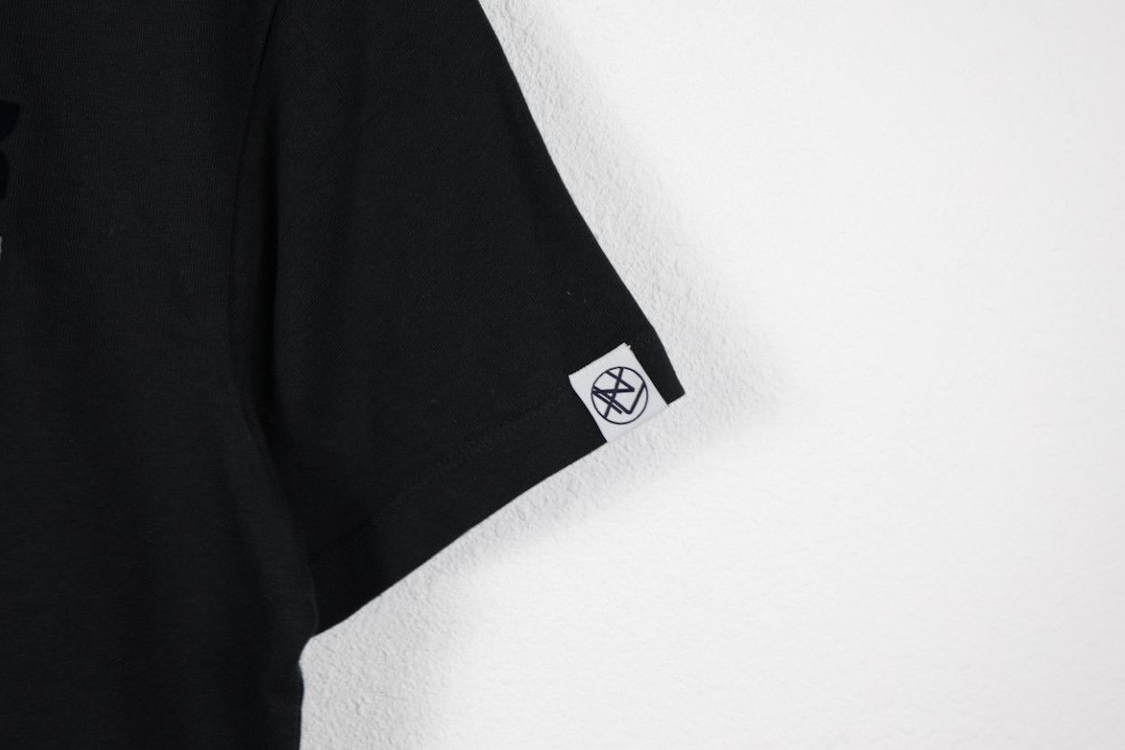 Reebok Reebok x Nanamica Edition Vector Logo T-shirt Tee Size US S / EU 44-46 / 1 - 4 Thumbnail