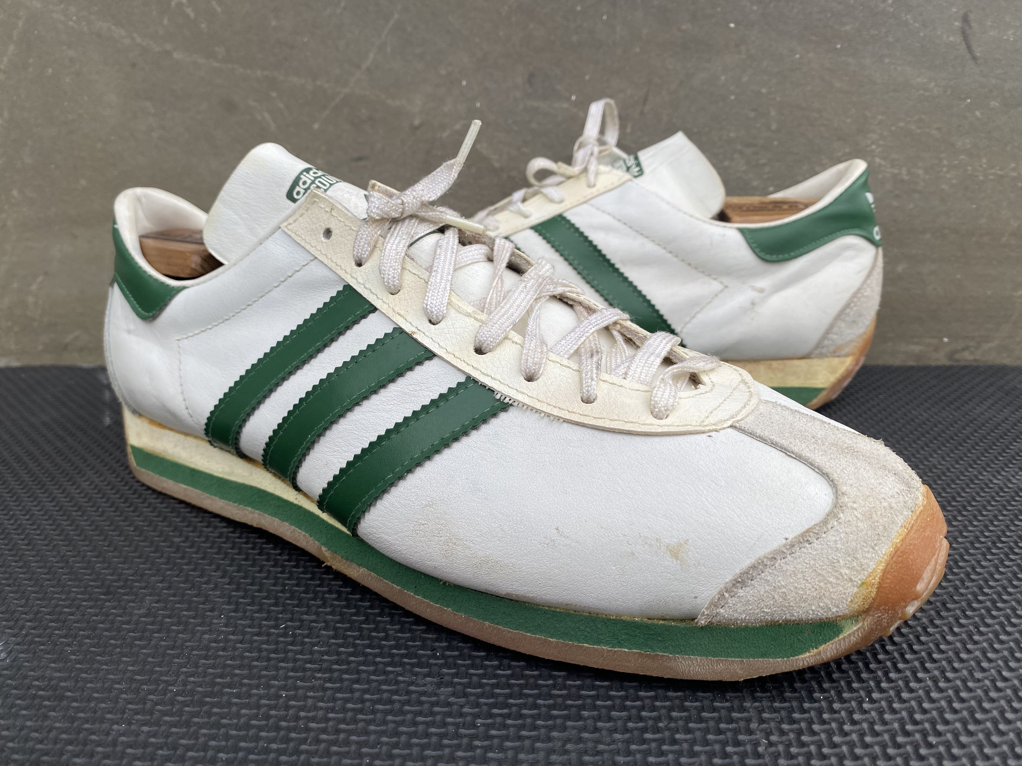 Adidas Mint Rare 70-80 Vintage Adidas Country Made France Leather | Grailed