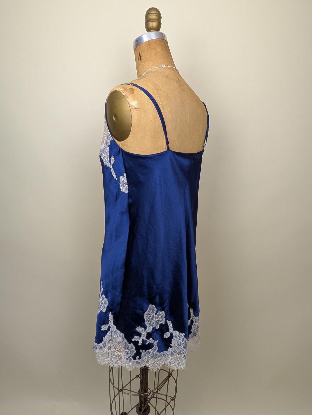 Other Victoria's Secret satin blue and white lace slip dress Size ONE SIZE - 2 Thumbnail