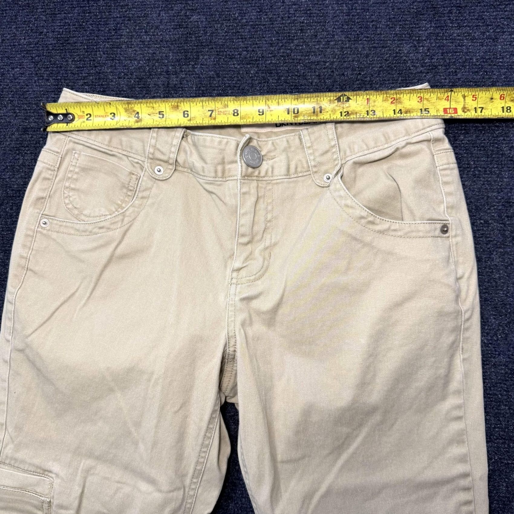DKNY DKNY Jeans Cargo Capri Pants Womens 6 Beige Twill Stretch Pockets Casual Summer Size 28" / US 6 / IT 42 - 7 Thumbnail