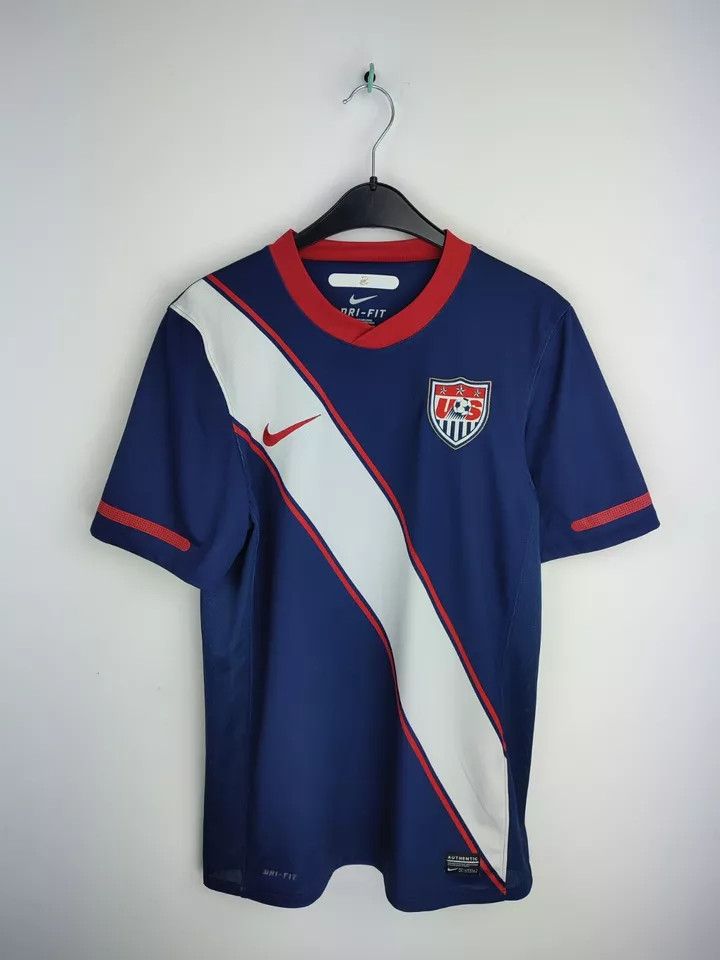 Nike USA 2010-11 Away FOOTBALL Kit SHIRT SOCCER JERSEY Size S Size US S / EU 44-46 / 1 - 7 Thumbnail