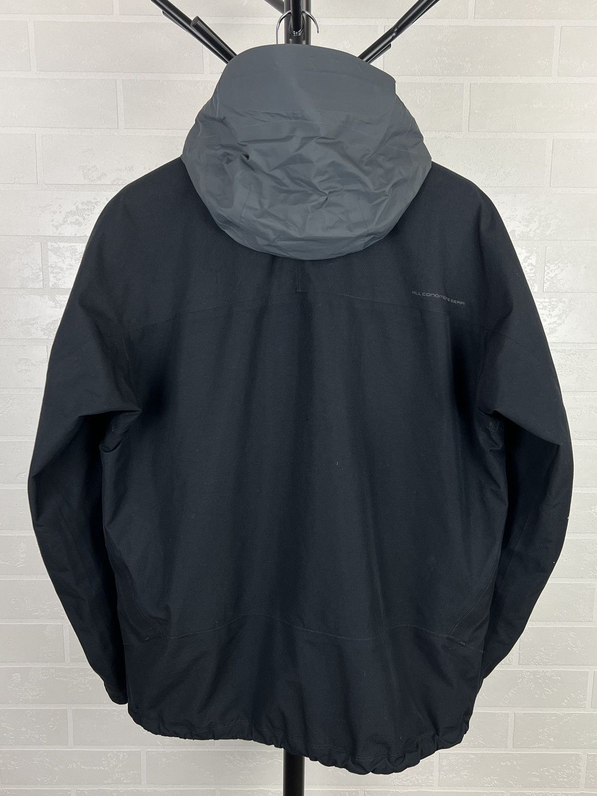 Nike ACG NIKE ACG Jacket Waterproof Gore Tex 2 Logos Vintage Black Size US M / EU 48-50 / 2 - 14 Thumbnail