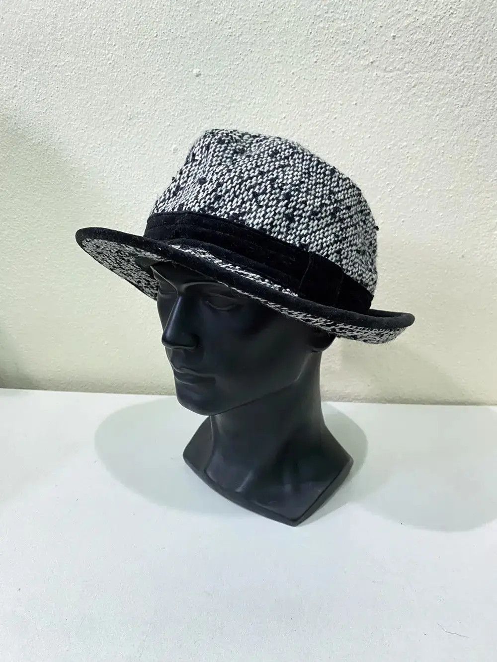 Japanese Brand Japanese Brand Grace Bucket Hat Size ONE SIZE - 2 Thumbnail