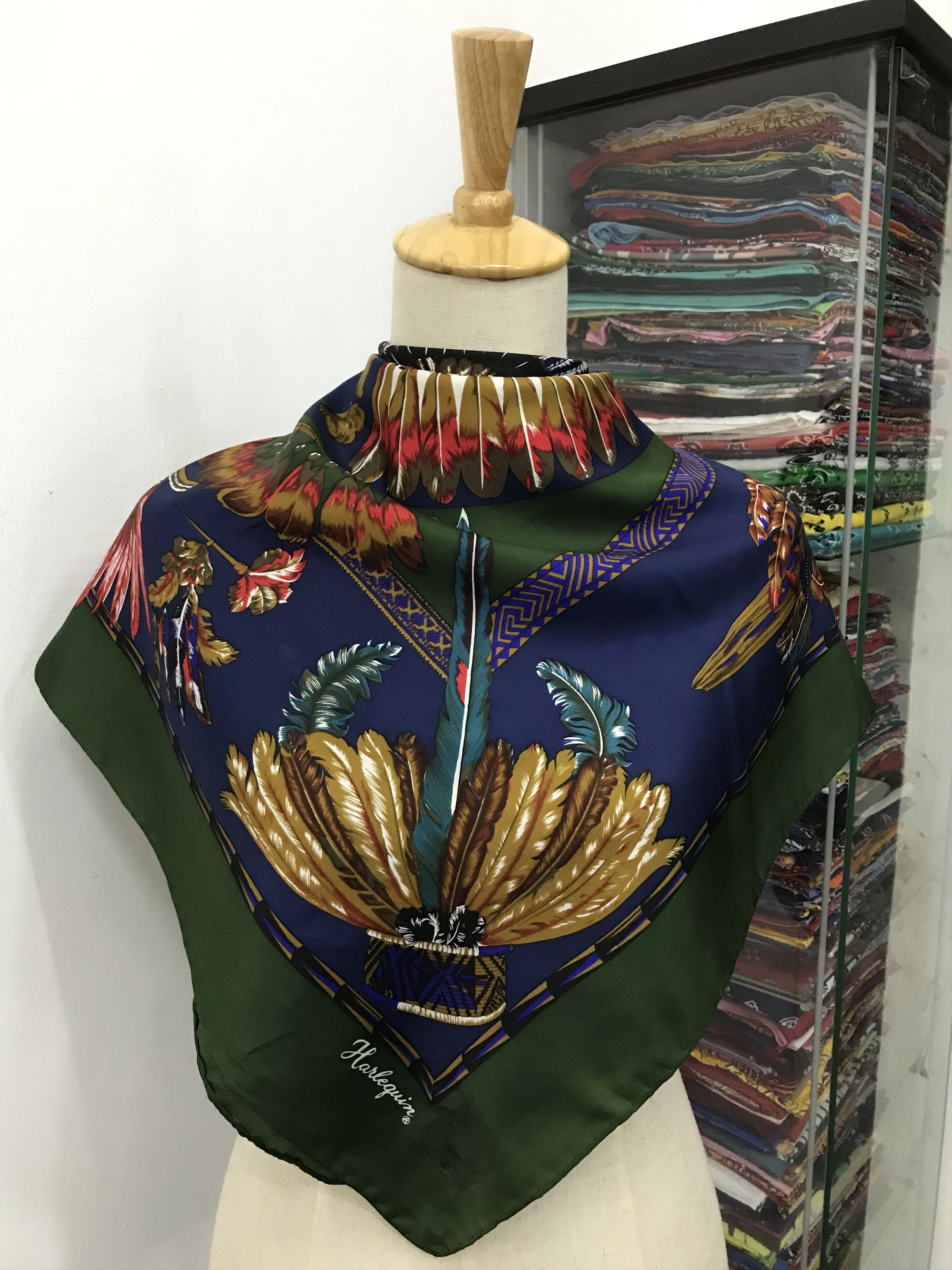 Vintage Vintage Silk Scarf Size ONE SIZE - 1 Thumbnail