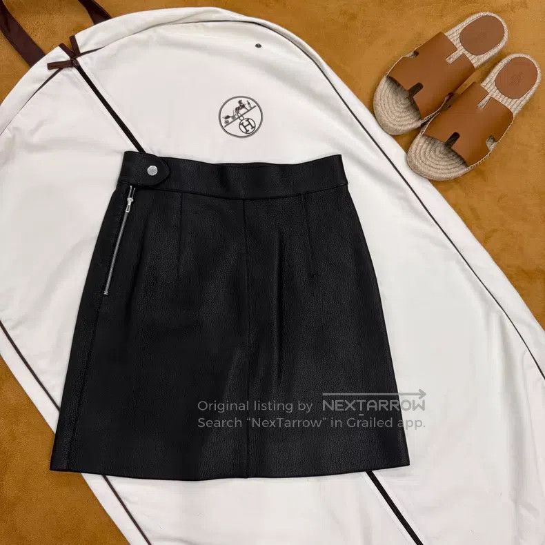 Hermes Hermes Classic Black Leather Skirt Size 24" / US 00 / IT 34 - 2 Thumbnail