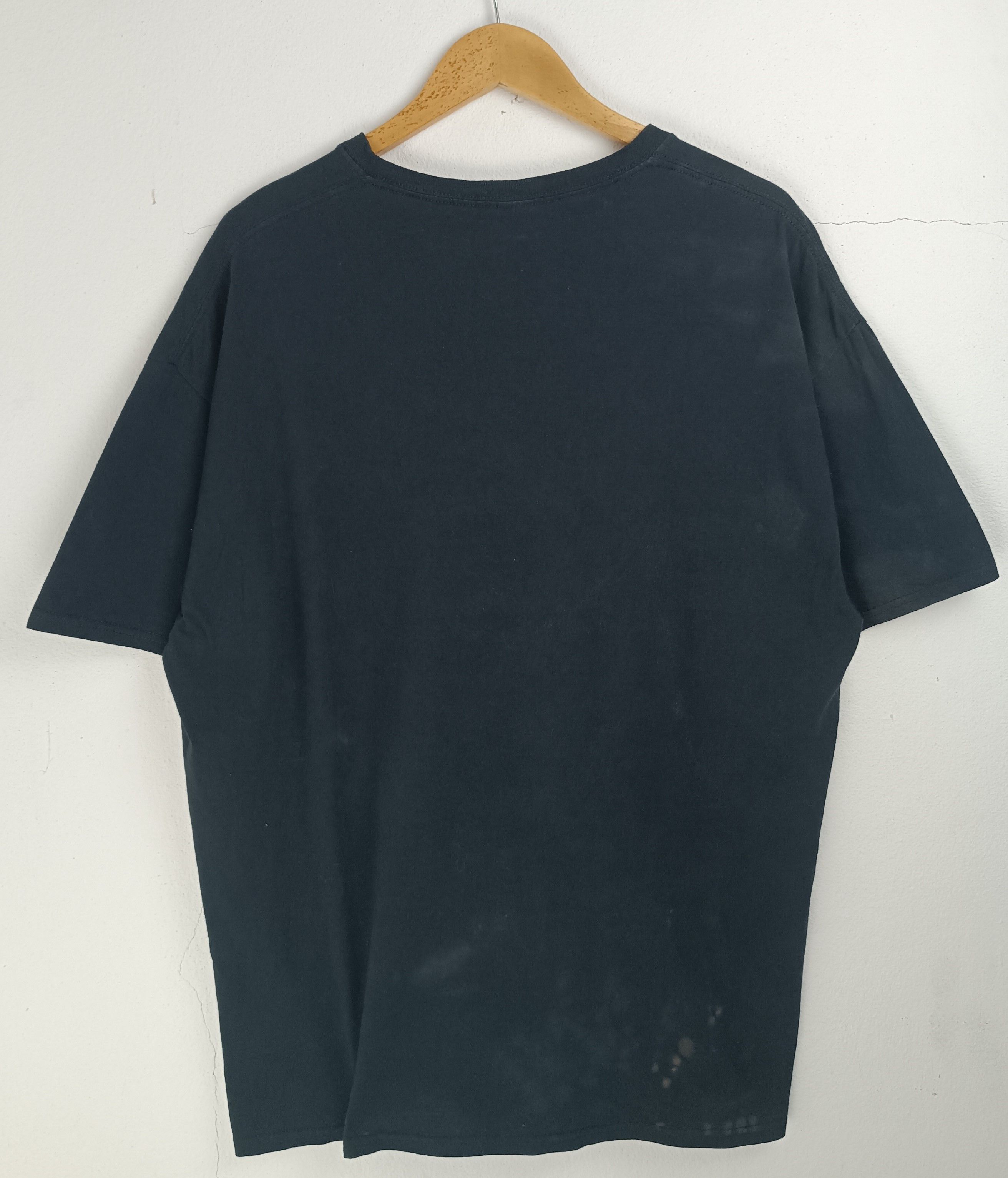 Vintage VINTAGE FADED OUTLANDER THE SERIES TEE CROWN BRIDGERTON Size US XL / EU 56 / 4 - 4 Thumbnail