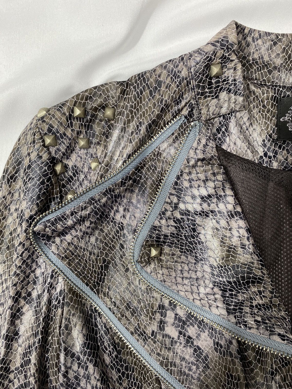 Yasuyuki Ishii Shalang Studed Punk Snake Skin Vkei Leather Jacket Size US S / EU 44-46 / 1 - 6 Thumbnail