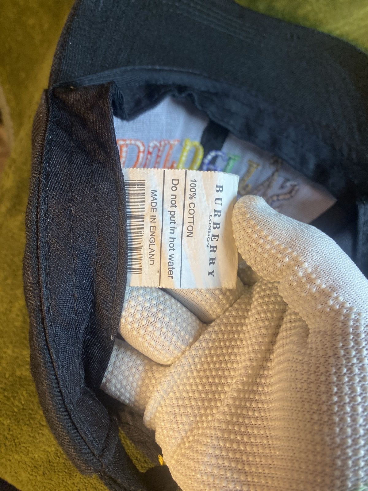 Burberry Vintage burberrys rainbow embroidery cap Size ONE SIZE - 7 Thumbnail