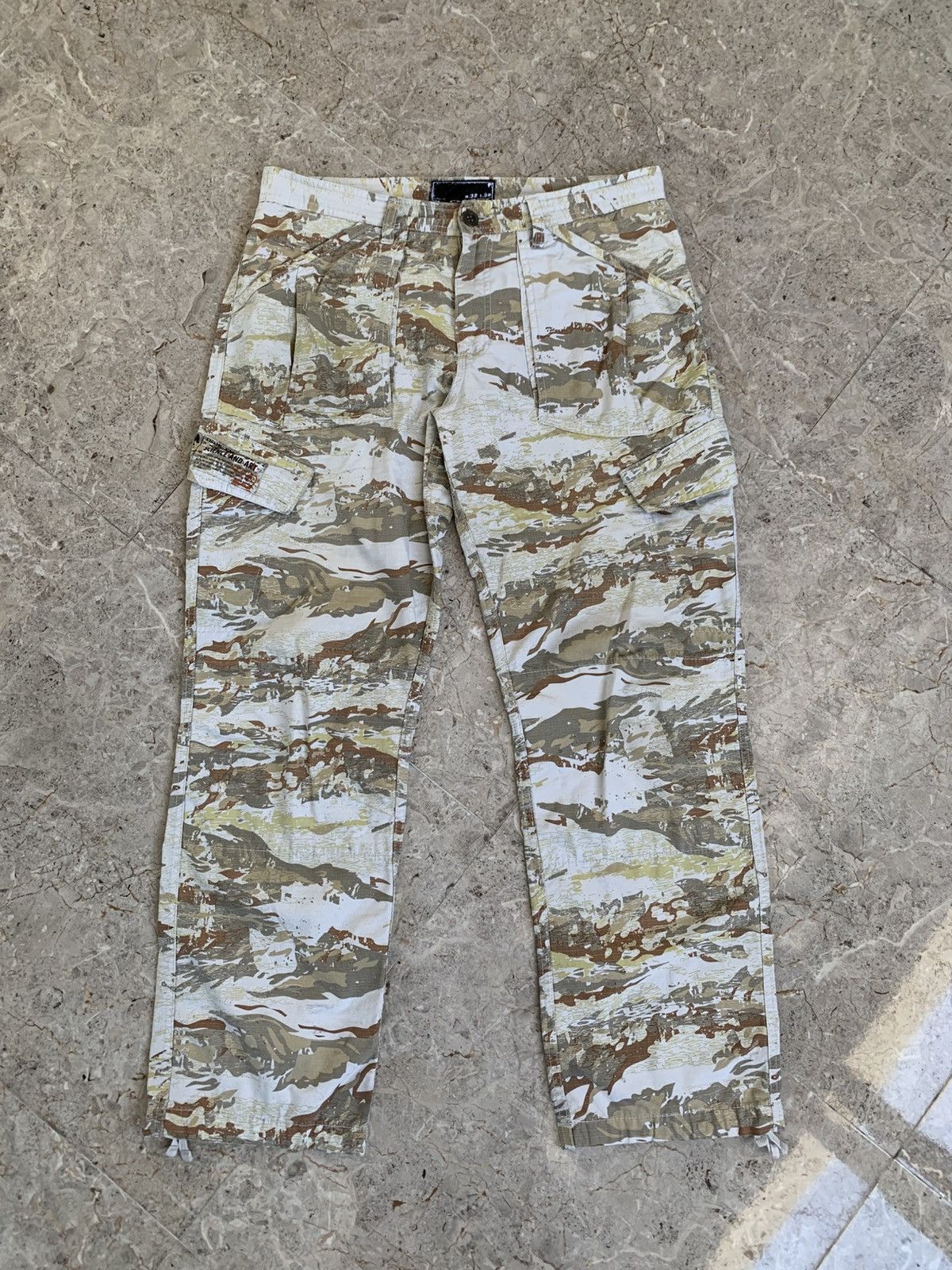 Oakley 00’s Oakley Science and Art Camo Cargo Pants Size US 34 / EU 50 - 1 Thumbnail