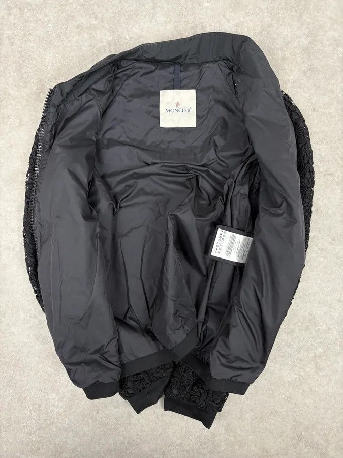 Moncler Moncler Black Flowers Embroidered Light Jacket Size US XS / EU 42 / 0 - 10 Thumbnail