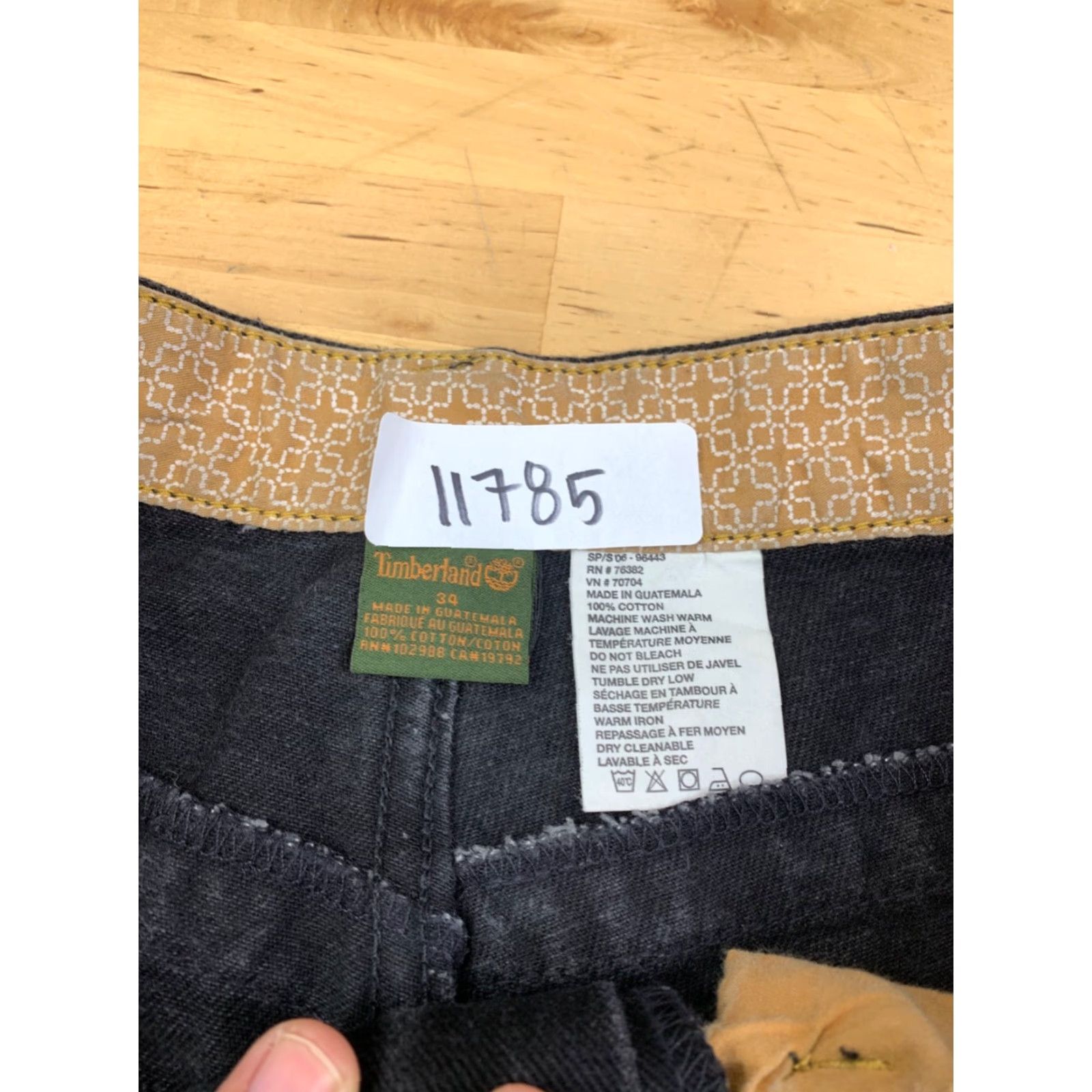 Timberland VINTAGE Timberland Denim Jean Shorts 34 Black Jorts Embroidered 90s Y2K Mens Shorts Size US 34 / EU 50 - 2 Thumbnail