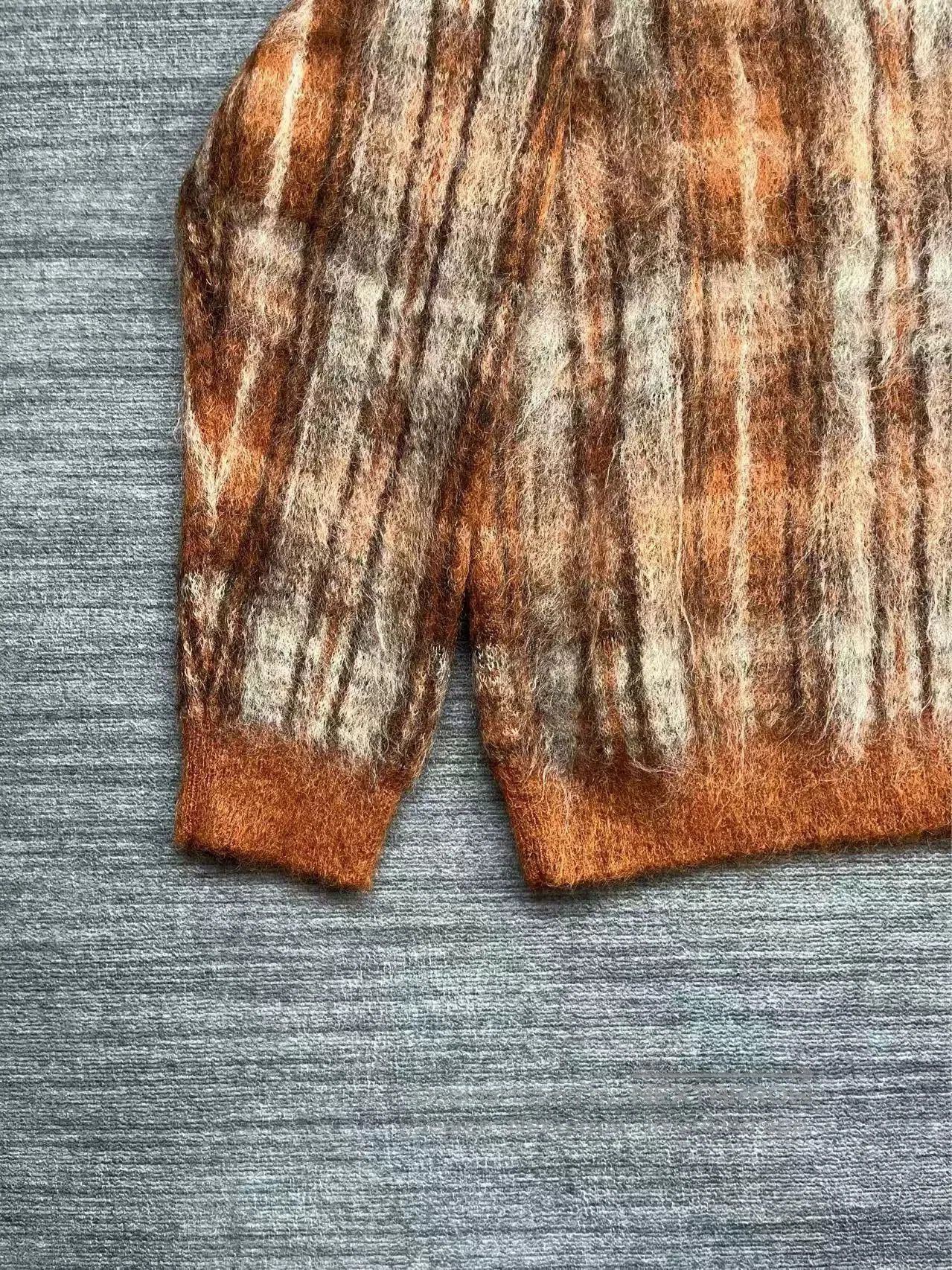 Celine Celine Checked Mohair Sweater 21FW. Size M / US 6-8 / IT 42-44 - 5 Thumbnail