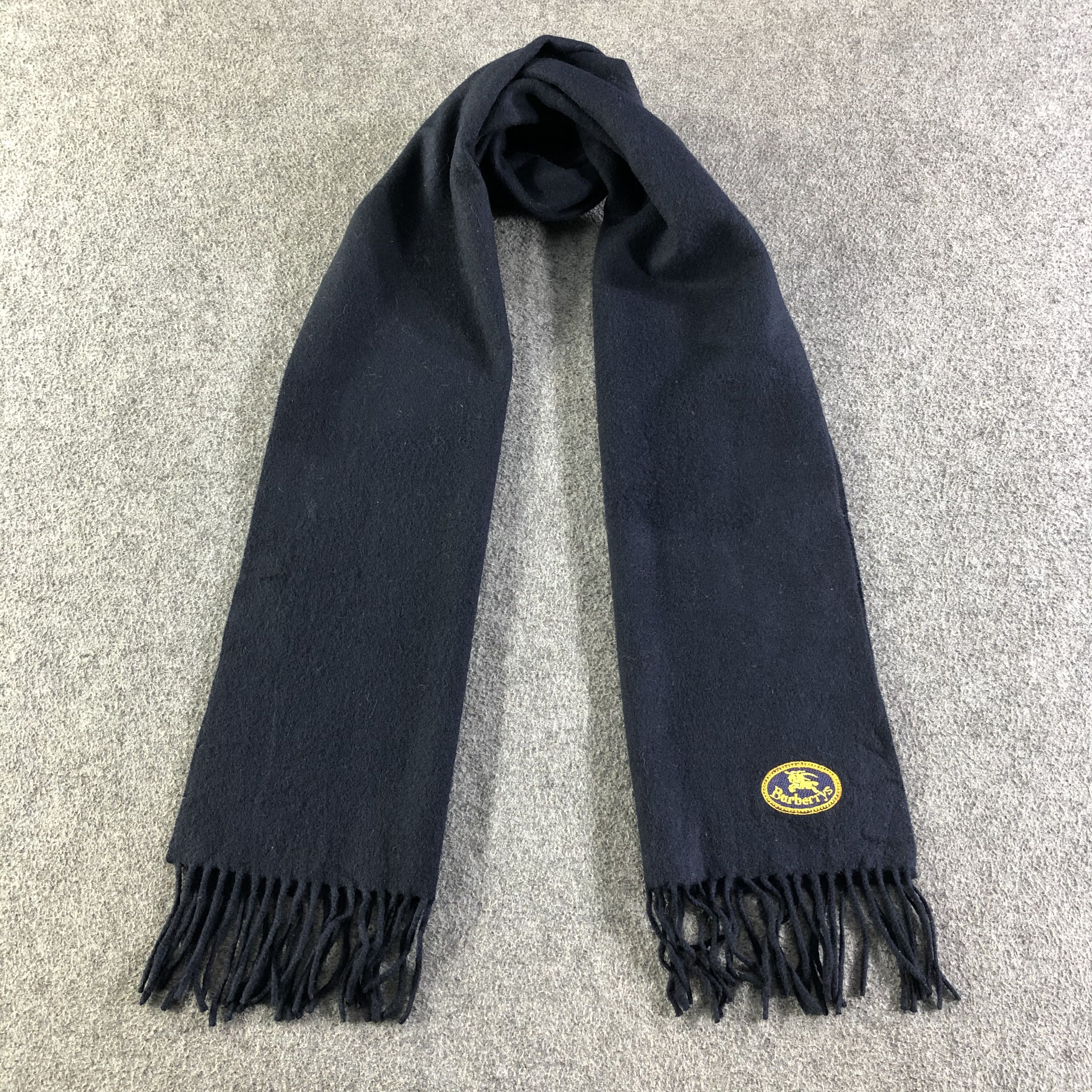 Burberry Burberrys Lambswool Scarf / Muffler / Neckwear Size ONE SIZE - 1 Thumbnail