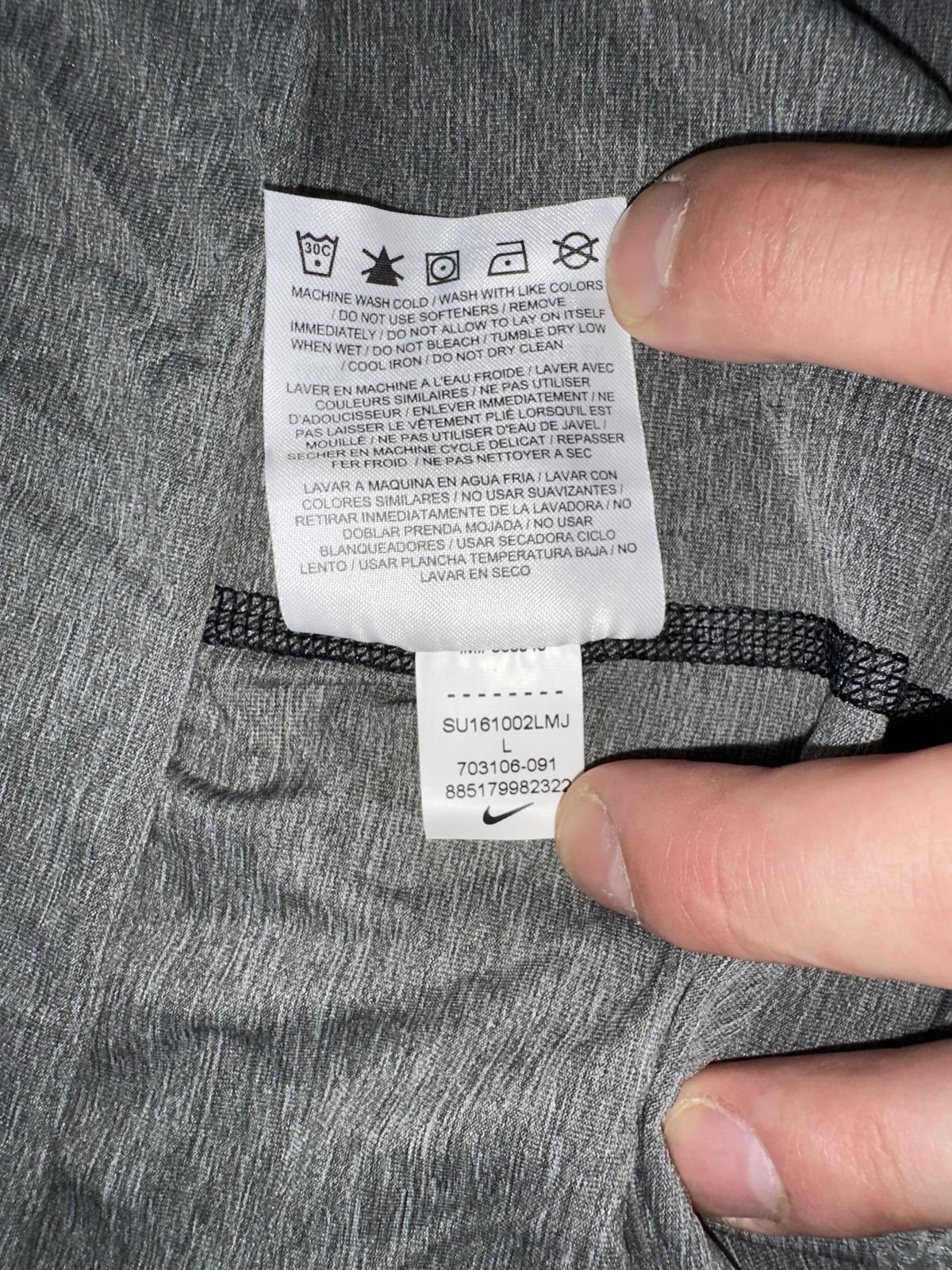 Nike Nike Men’s Dri-Fit Fitted Sleeveless Training Grey Tank Top Size US L / EU 52-54 / 3 - 8 Thumbnail