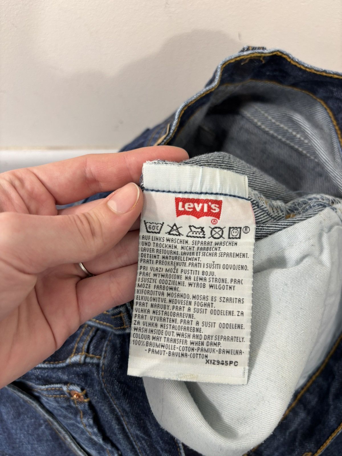 Levi's Vintage Levi’s 501 Men’s Dark Blue Denim Jeans Size US 30 / EU 46 - 15 Thumbnail