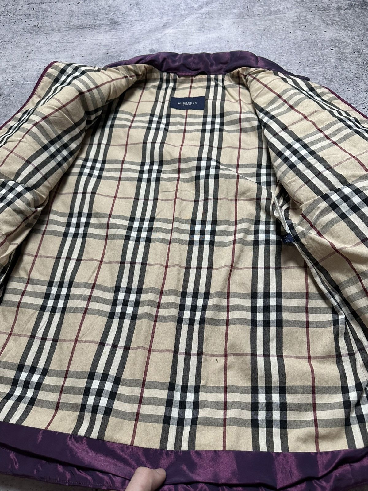 Burberry Vintage 90s Burberry London Nova Check Quilt Jacket Luxury Size M / US 6-8 / IT 42-44 - 7 Thumbnail