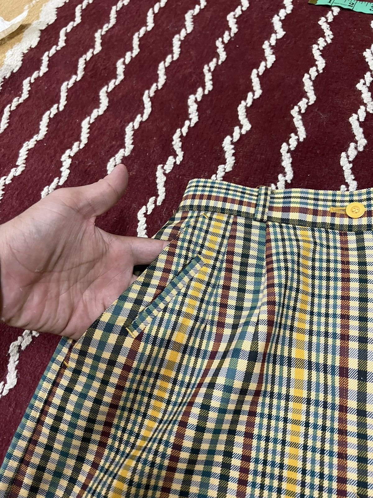 Christian Dior Monsieur VINTAGE CHRISTIAN DIOR SKIRT Size 25" / US 0 / IT 36 - 2 Thumbnail