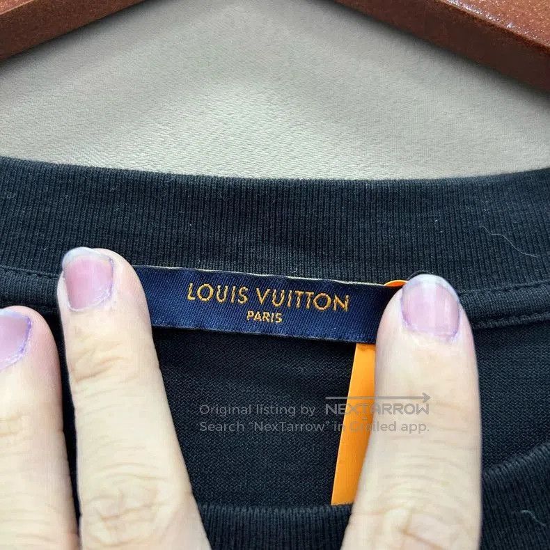Louis Vuitton Louis Vuitton Smoke Graffiti Print Tee. Size US L / EU 52-54 / 3 - 4 Thumbnail