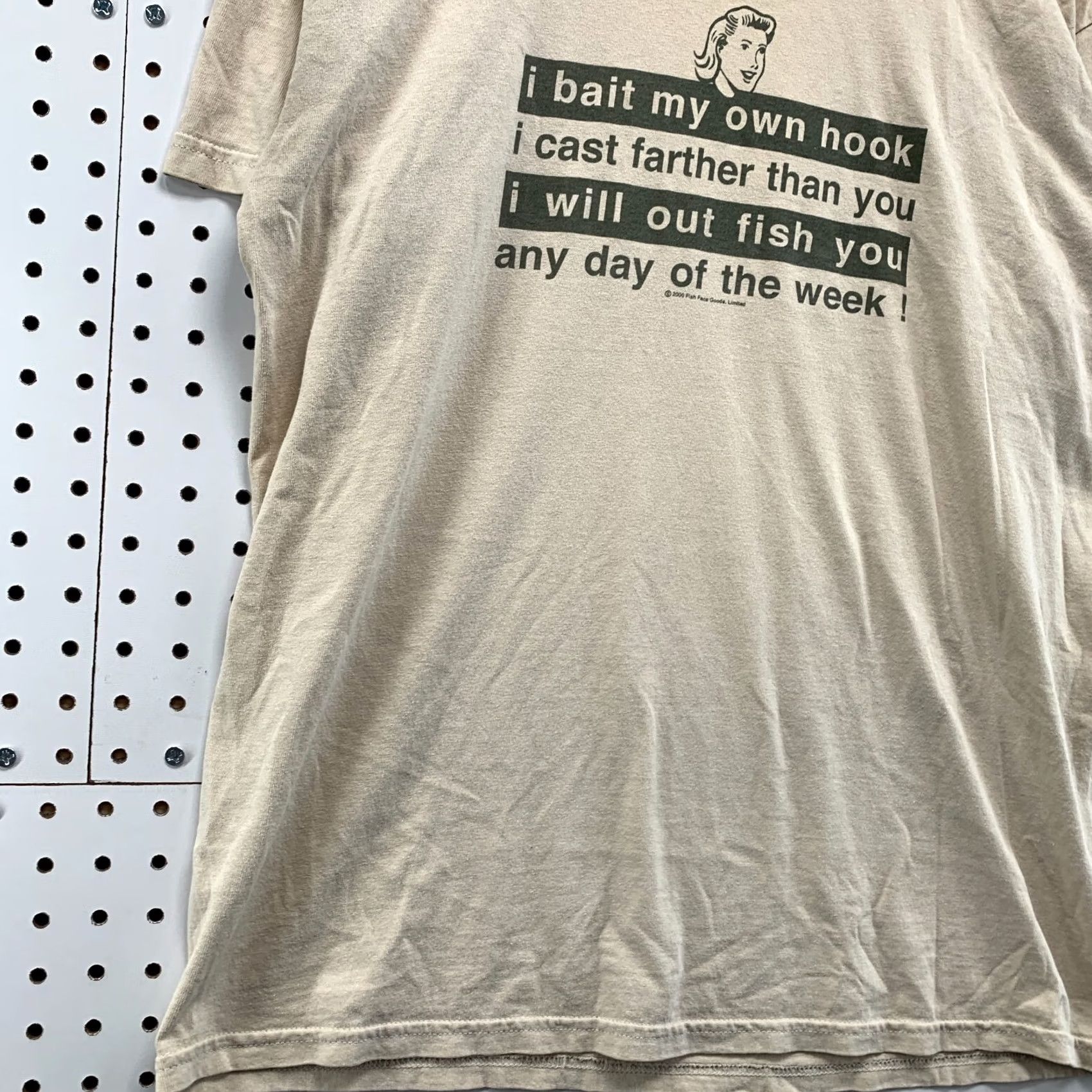 Gildan Vintage Y2k Fishing Shirt Tan Funny Bait Quote Adult Large Outdoors 22x28.5 Size US L / EU 52-54 / 3 - 3 Thumbnail