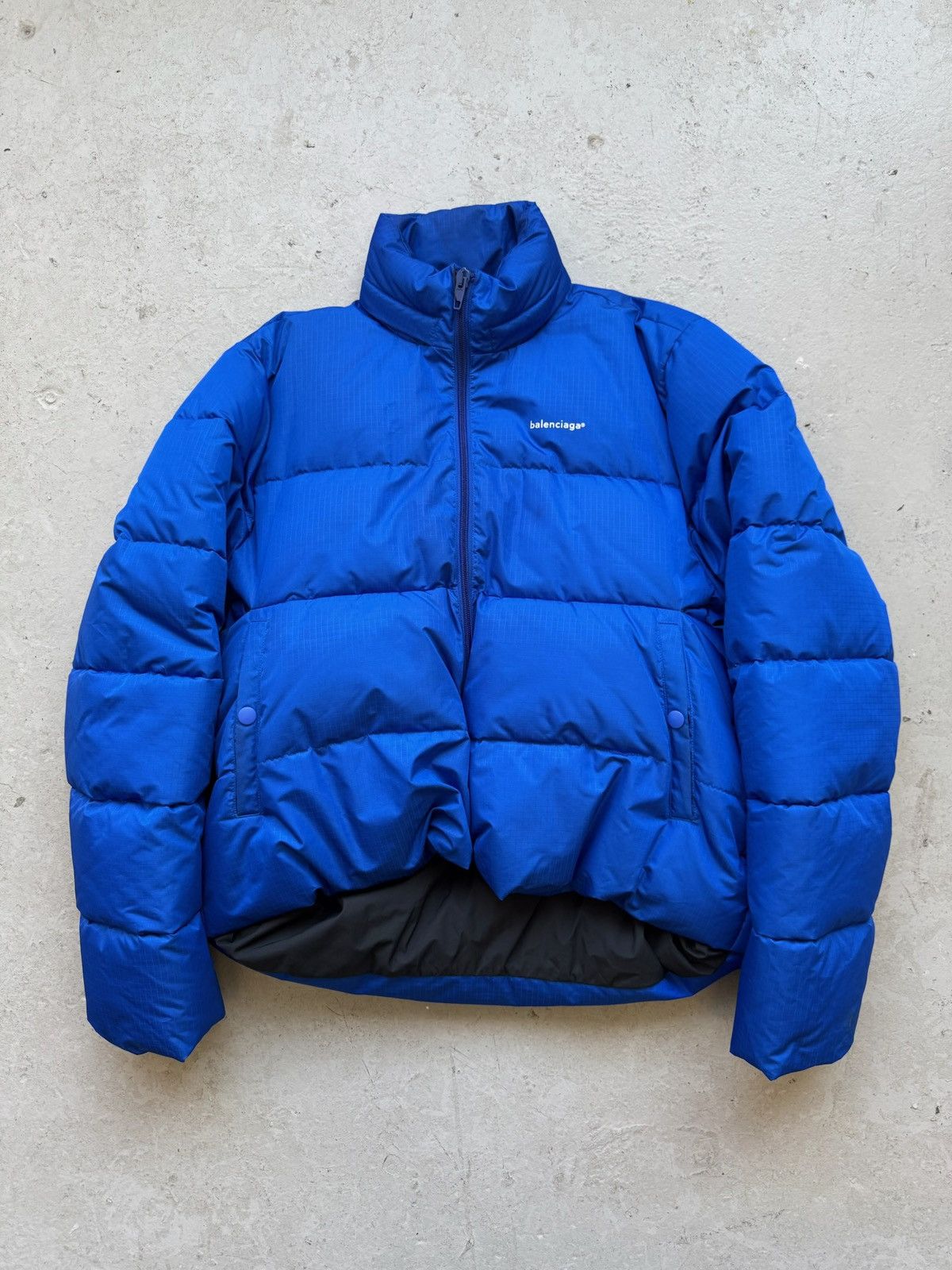 Balenciaga Balenciaga C Shape Puffer Size US S / EU 44-46 / 1 - 1 Thumbnail
