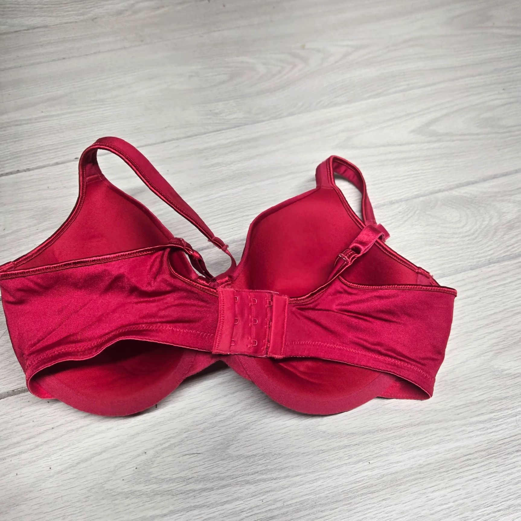 Vintage Bali One Smooth U 3470 T-Shirt Bra Women's 38D Red Underwired Padded Full Coverage Size ONE SIZE - 2 Thumbnail