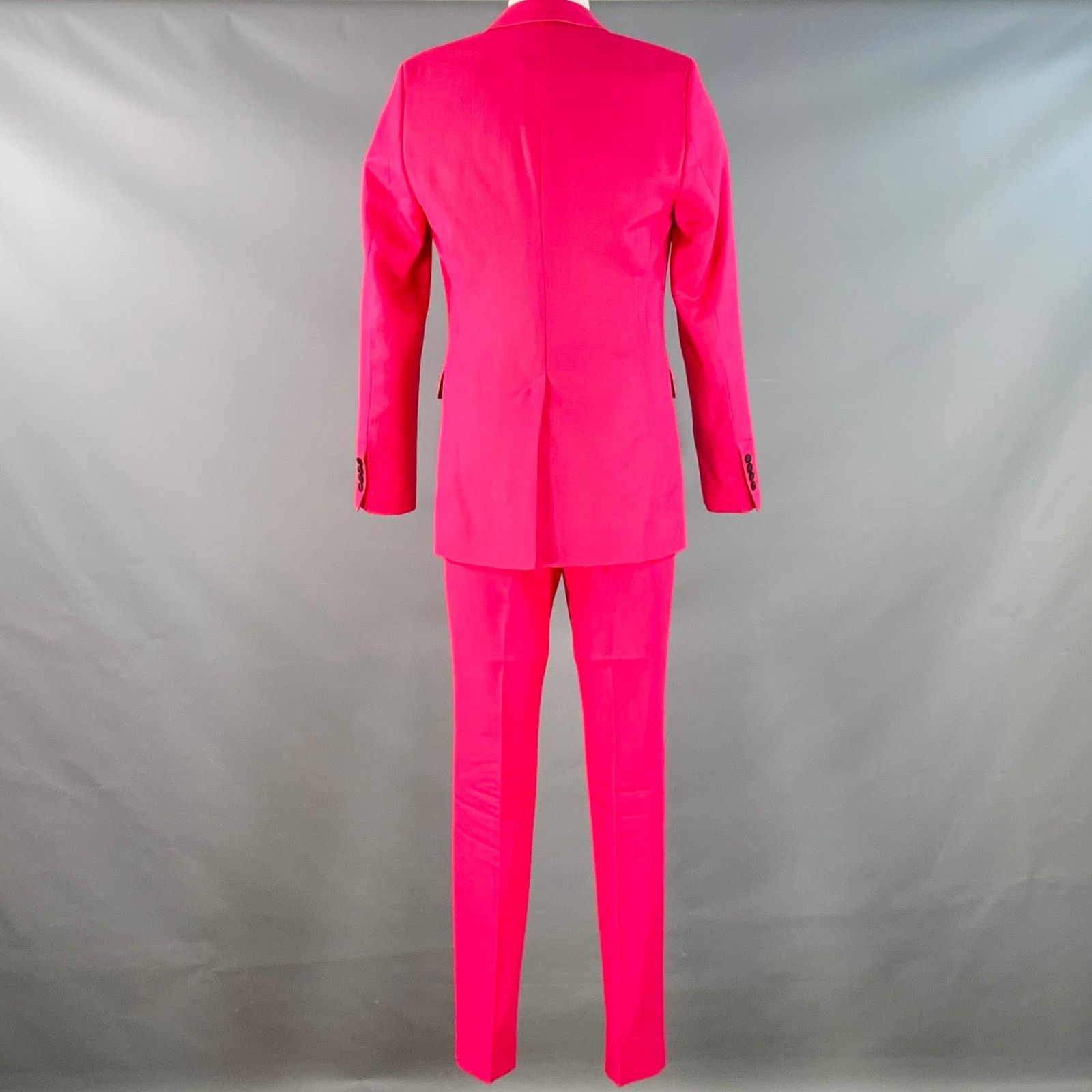 AMI Size 36 Fuchsia Pink Black Wool Peak Lapel Suit Size 36R - 4 Thumbnail