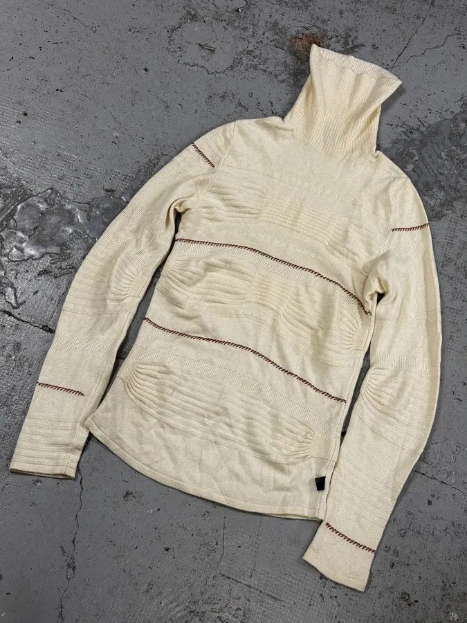 Roberto Cavalli 2000s Cavalli Cream White Abstract Turtleneck Sweater Size US S / EU 44-46 / 1 - 5 Thumbnail
