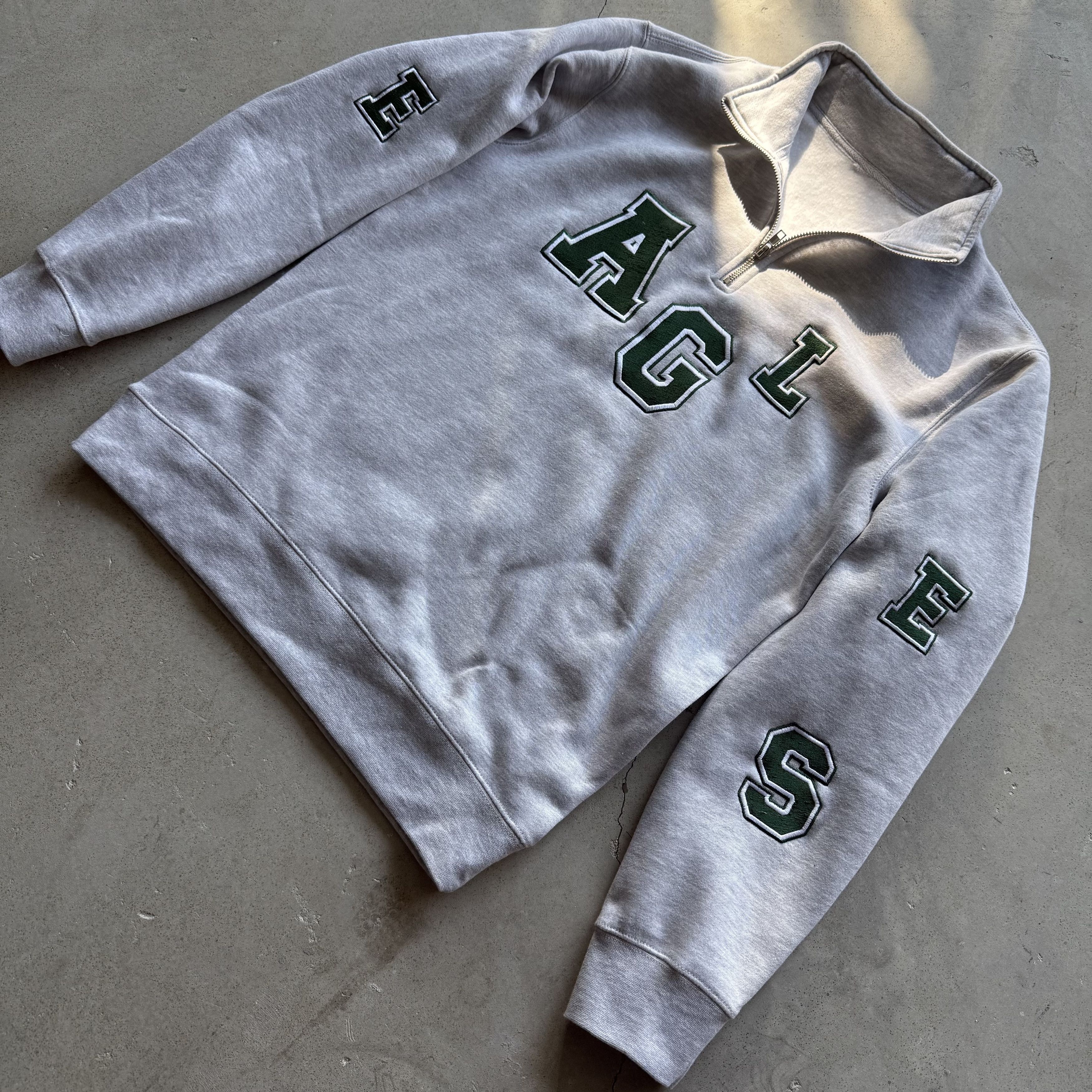 Other Eagles Quarter Zip Sweatshirt Embroidered Size US S / EU 44-46 / 1 - 1 Thumbnail