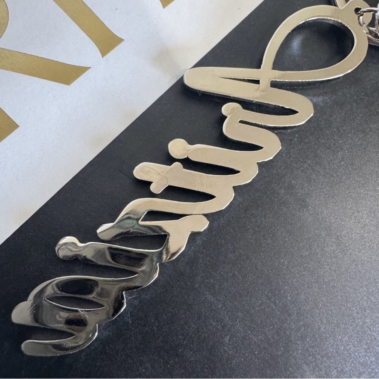 Aritzia Aritzia Bag Charm Keychain Size ONE SIZE - 6 Thumbnail