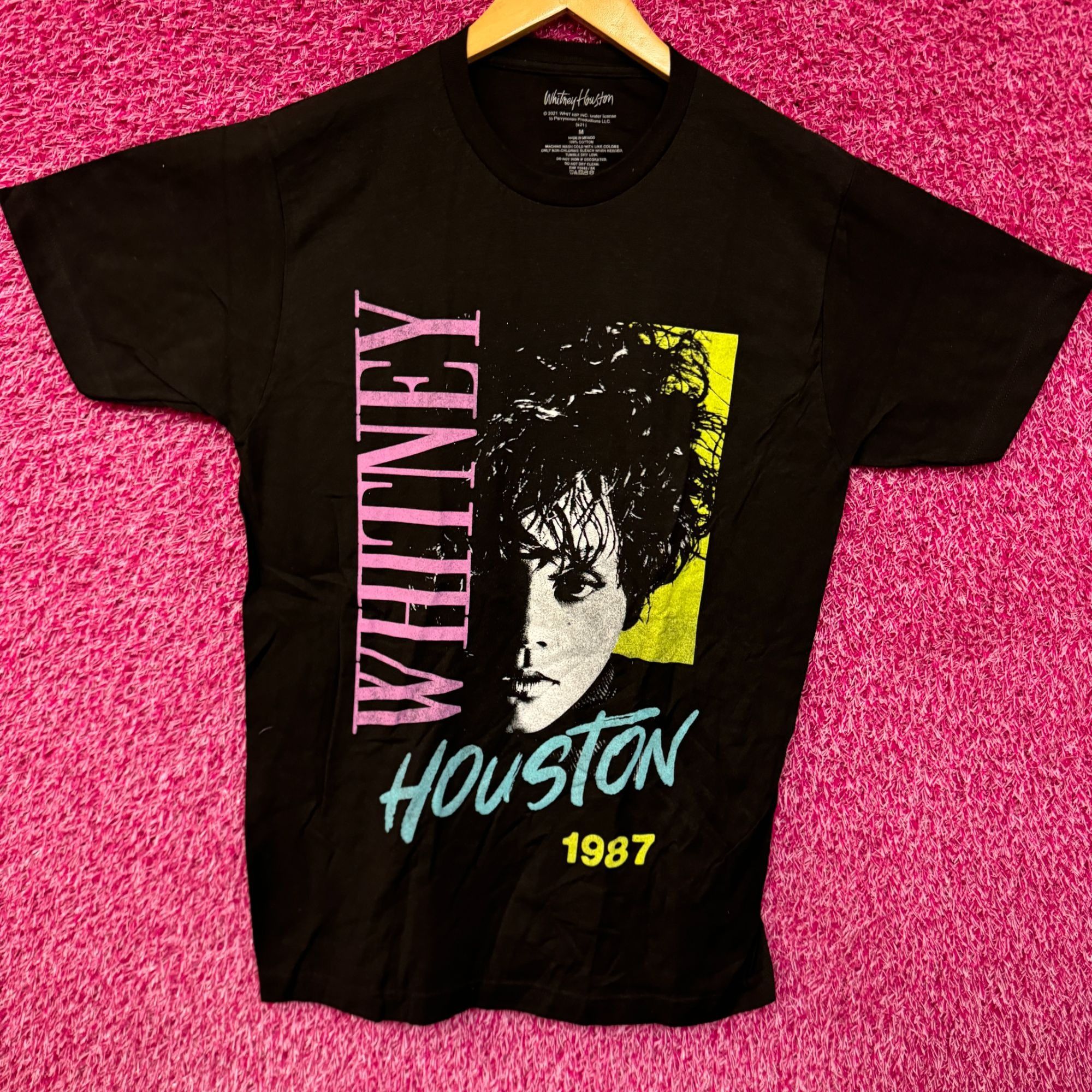Other Whitney Houston 1987 Alternate Album Art Dance Pop Tee M Size US M / EU 48-50 / 2 - 1 Thumbnail