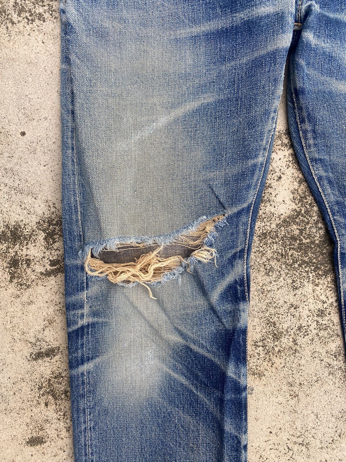 Blue Blue Japan × Japanese Brand × Le Grande Bleu (L.G.B.) Blue Blue Japan Distressed Selvedge Honeycomb Clawmark Denim Size US 29 - 8 Thumbnail